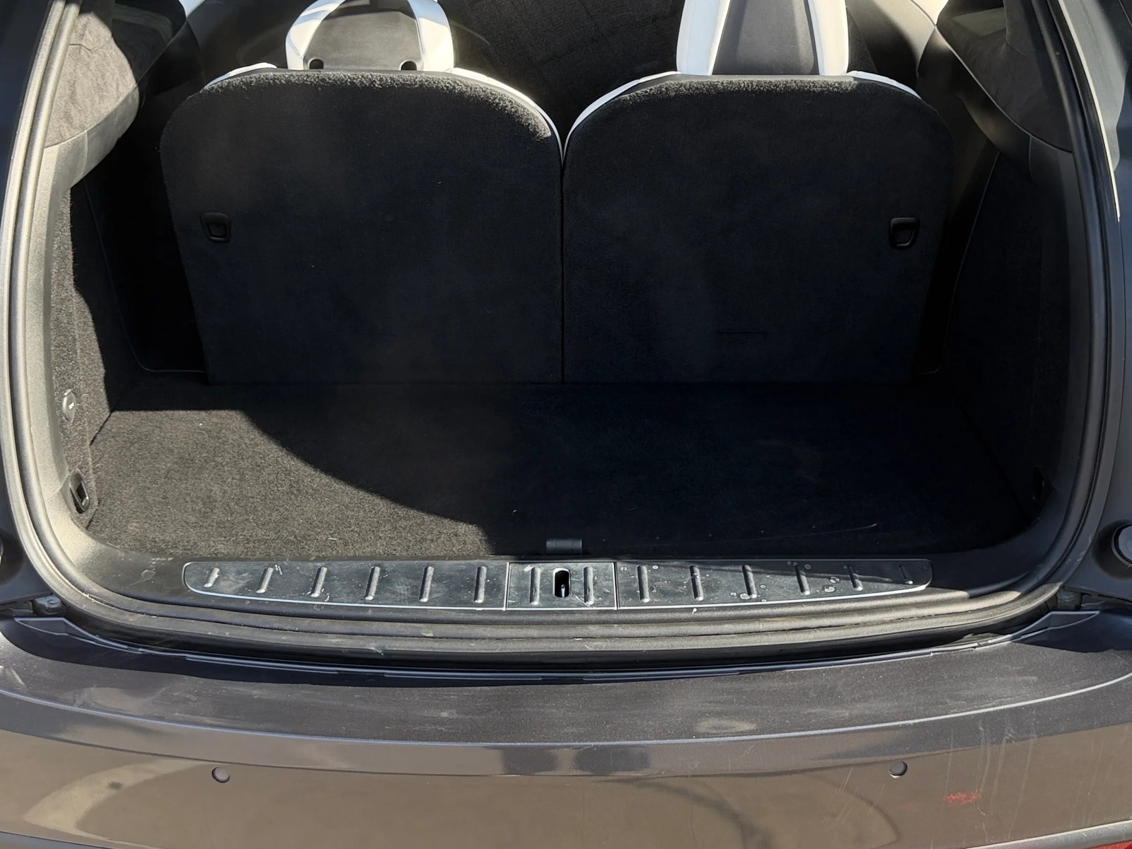 Thumbnail: 2020 Tesla Model X - 6