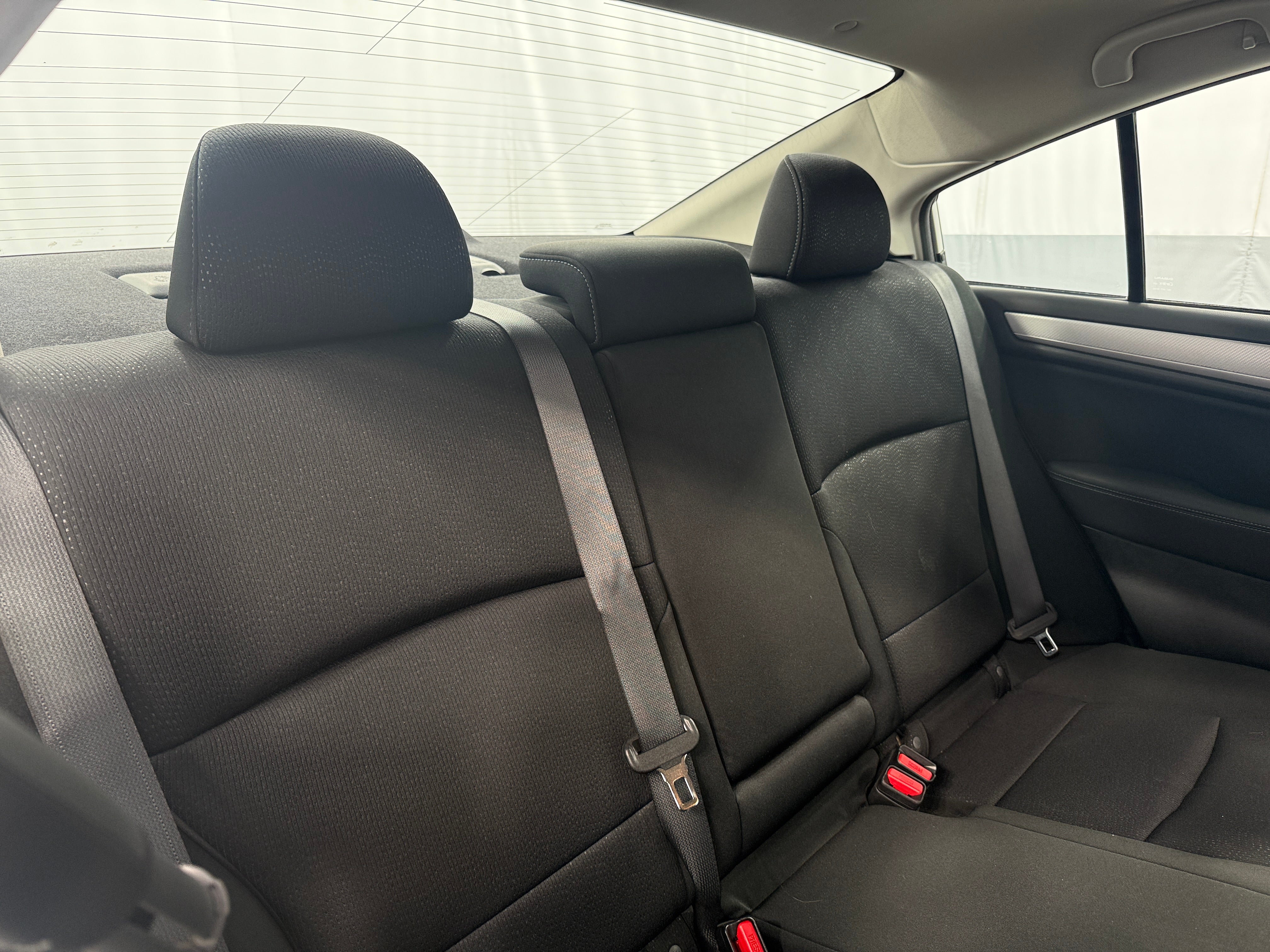 2017 Subaru Legacy Premium - Photo 4