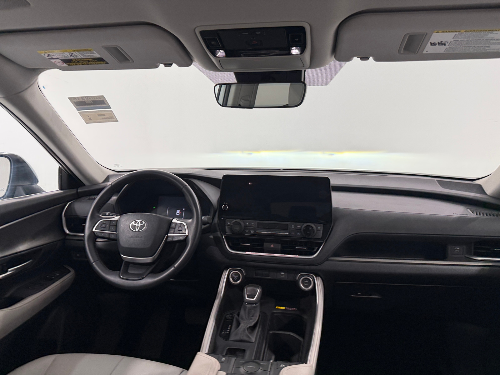 Thumbnail: 2025 Toyota Grand Highlander - 3