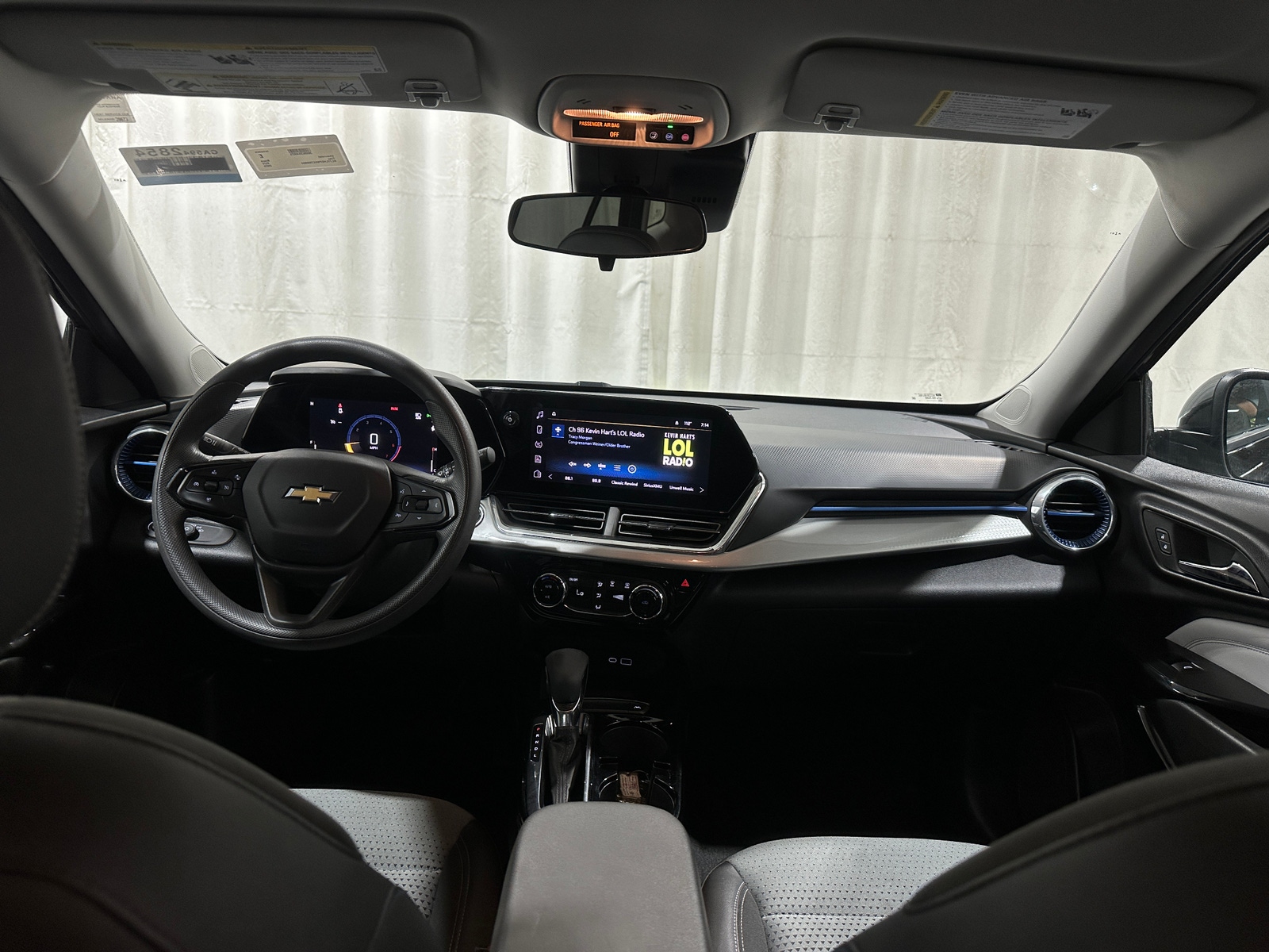 Thumbnail: 2025 Chevrolet Trax - 2