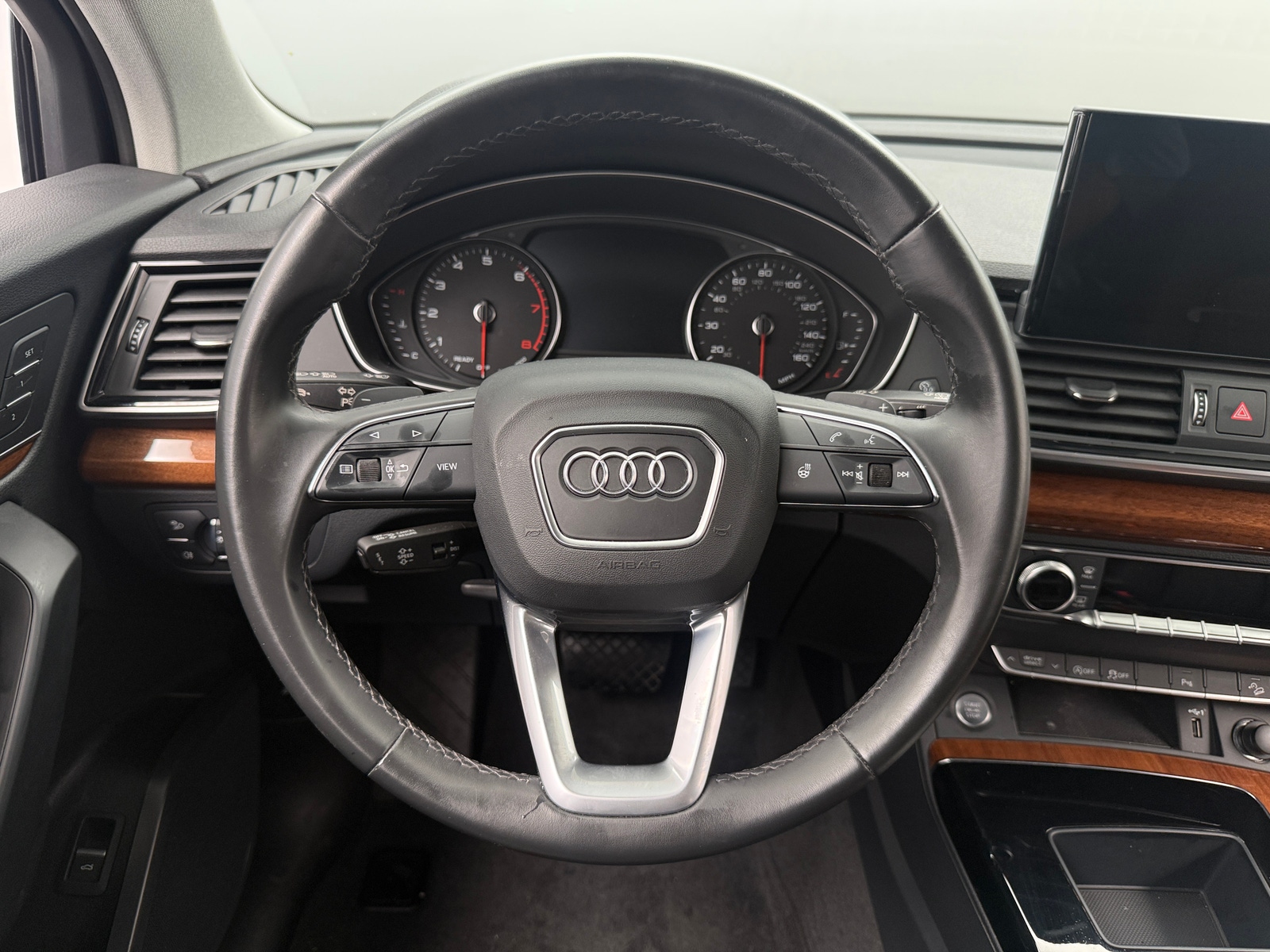 Thumbnail: 2023 Audi Q5 - 4