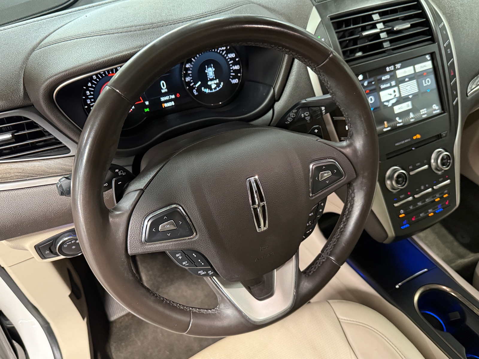 Thumbnail: 2019 Lincoln MKC - 4