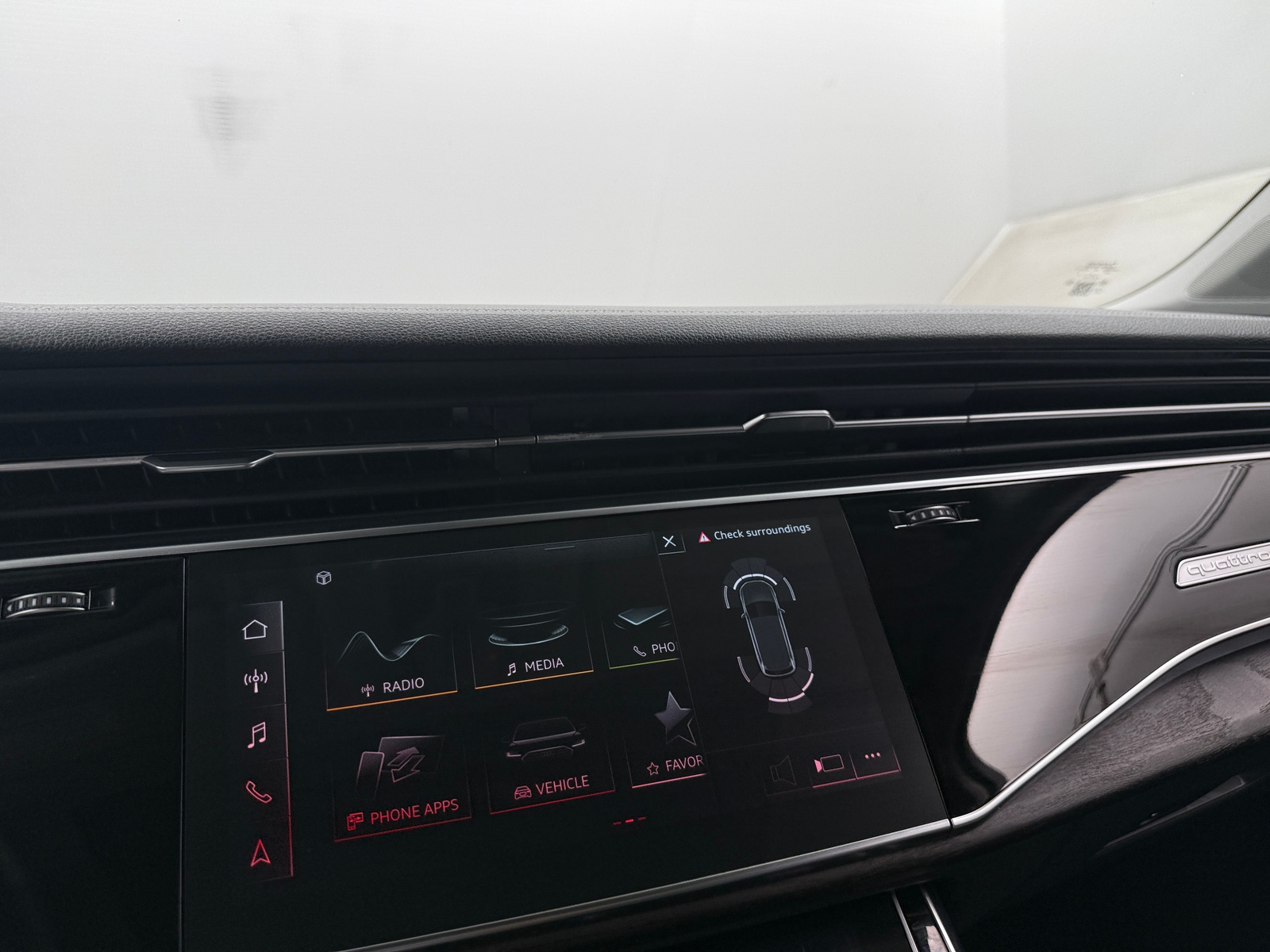 Thumbnail: 2023 Audi Q7 - 3
