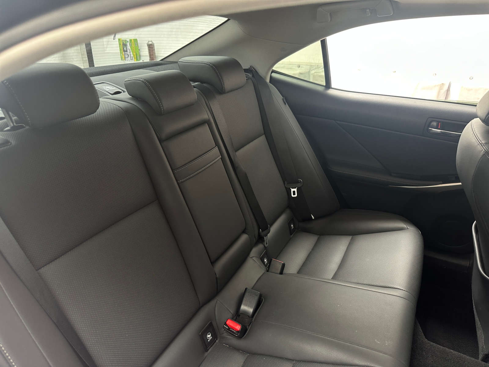 Thumbnail: 2016 Lexus IS - 5