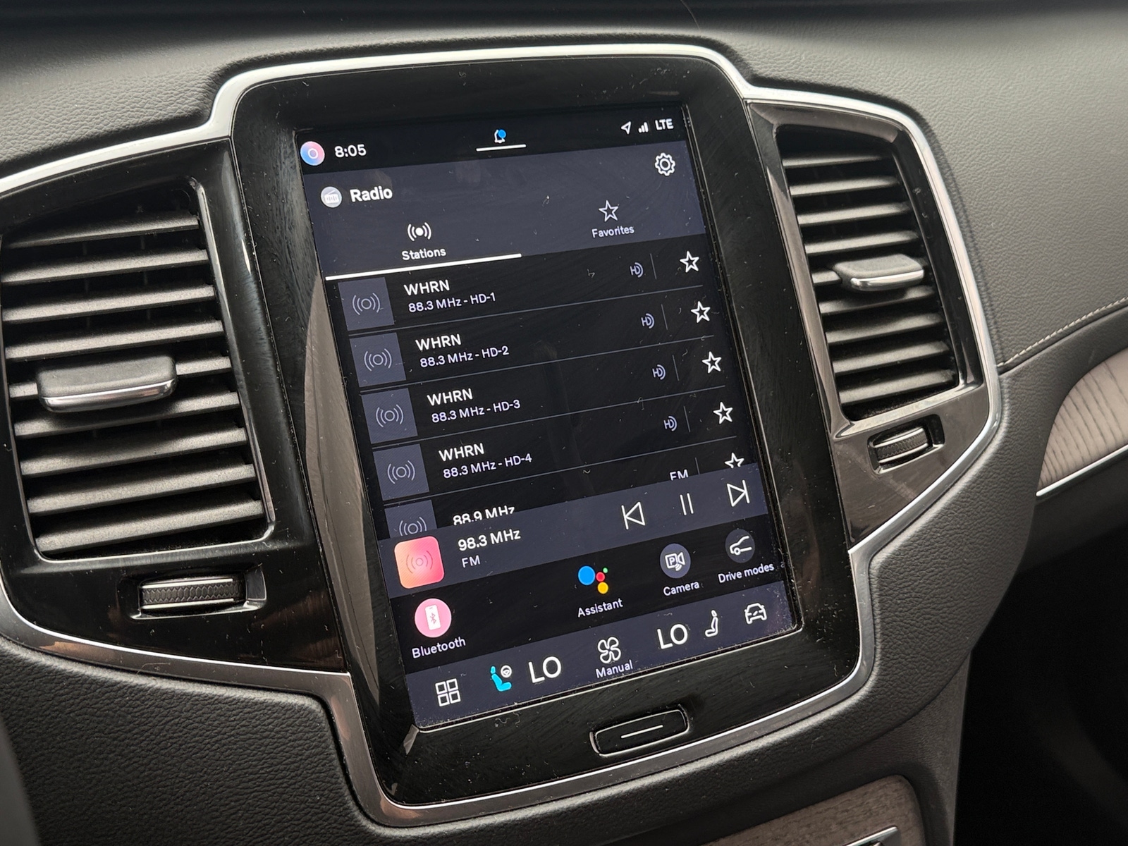 Thumbnail: 2023 Volvo XC90 - 3