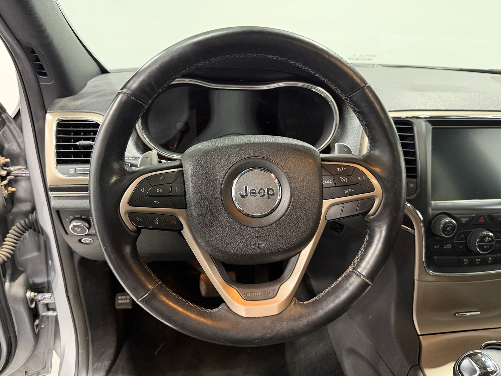 Thumbnail: 2014 Jeep Grand Cherokee - 4