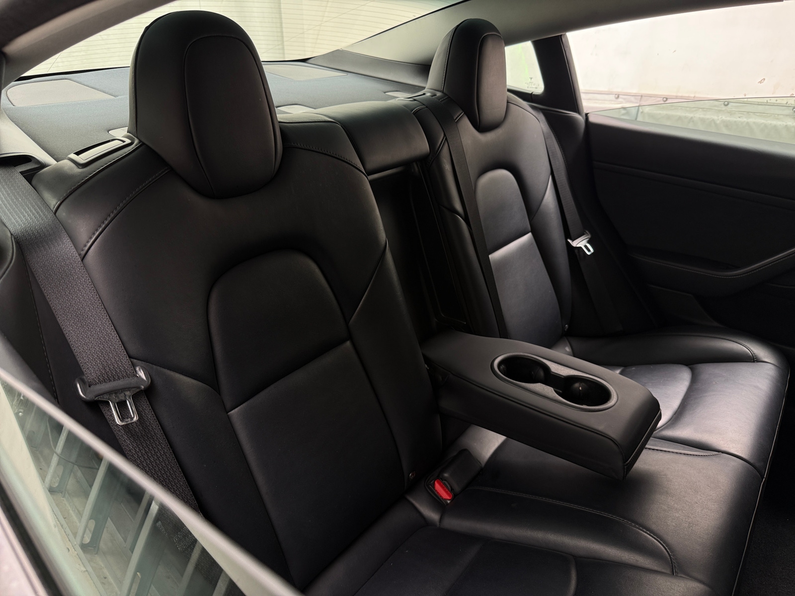 Thumbnail: 2022 Tesla Model 3 - 5