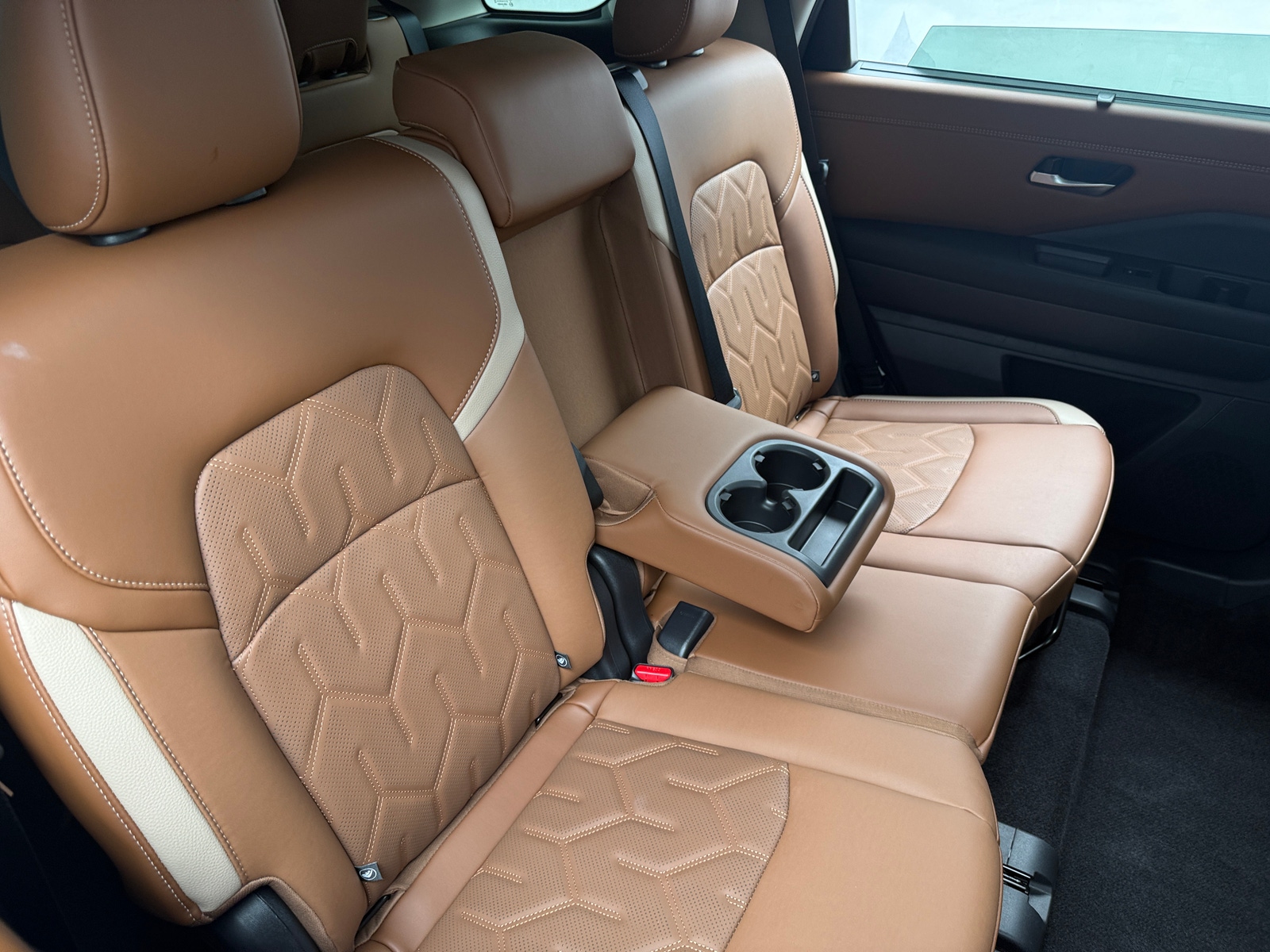 Thumbnail: 2026 Nissan Pathfinder - 5