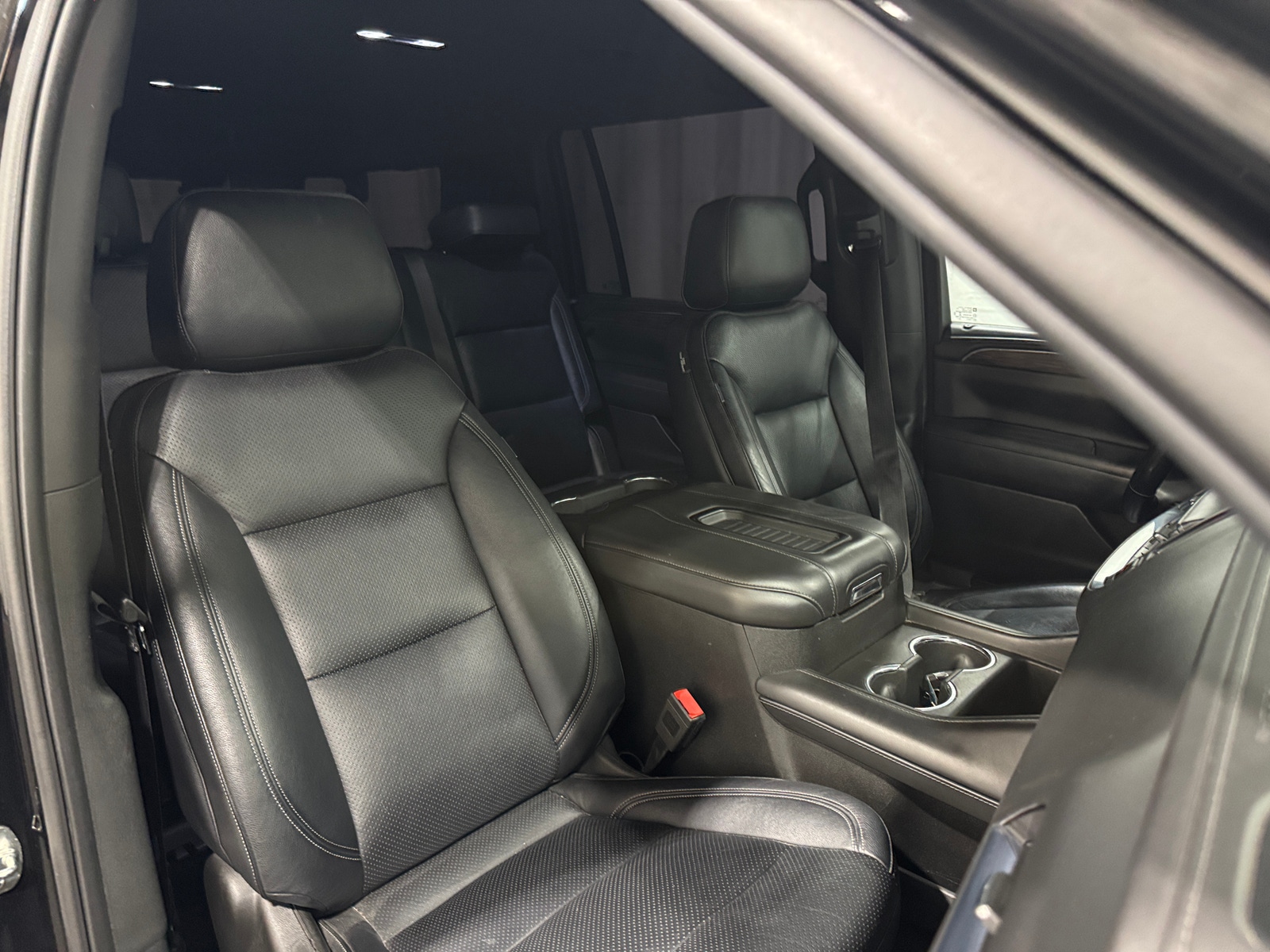 Thumbnail: 2023 Chevrolet Suburban - 2