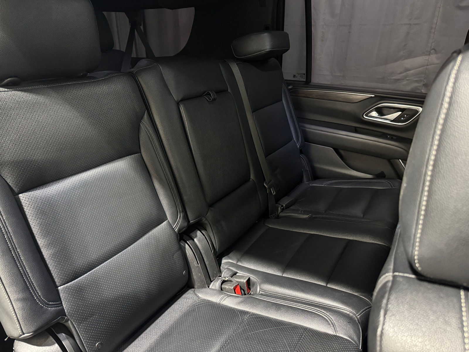 Thumbnail: 2023 Chevrolet Suburban - 6