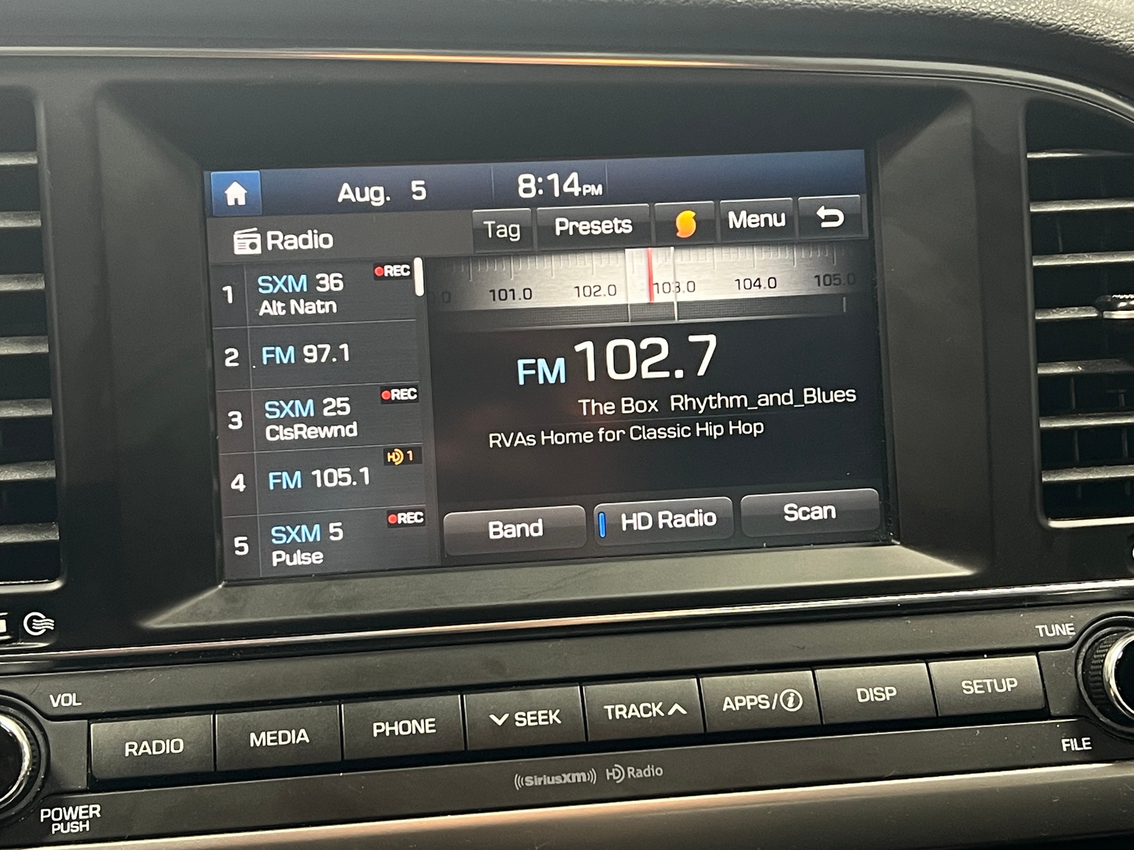 Thumbnail: 2017 Hyundai Elantra - 4