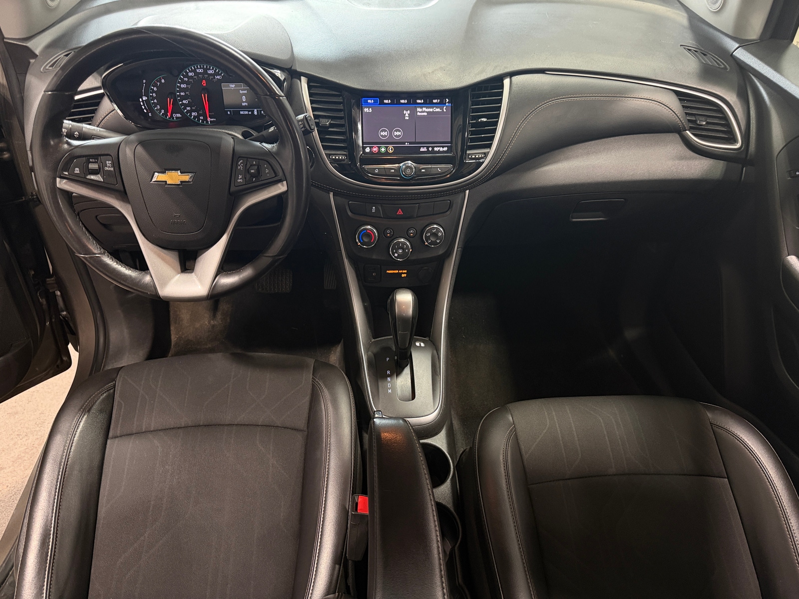 Thumbnail: 2022 Chevrolet Trax - 2