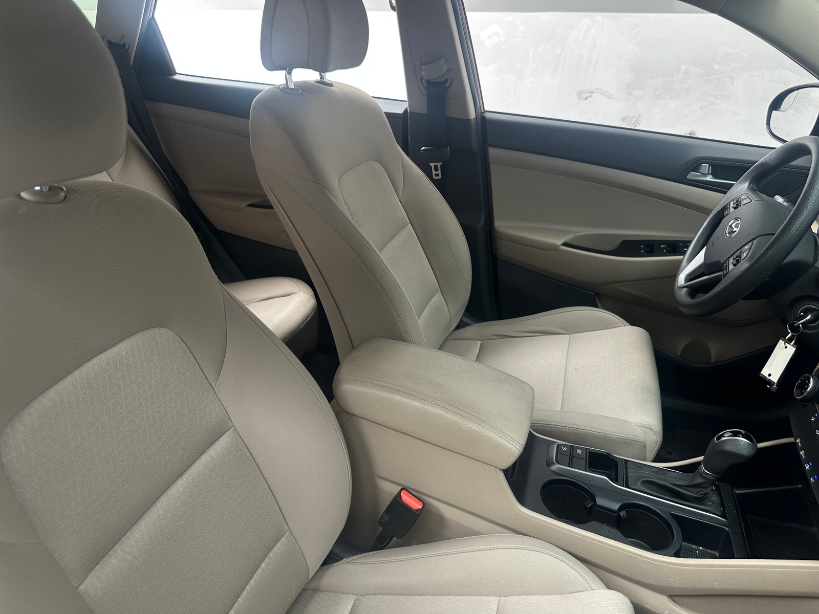 Thumbnail: 2016 Hyundai Tucson - 2