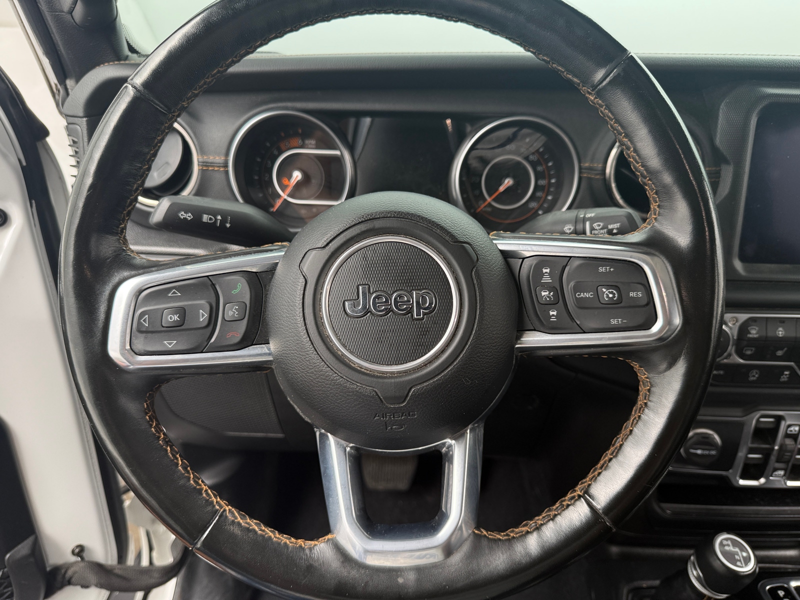 Thumbnail: 2023 Jeep Gladiator - 4
