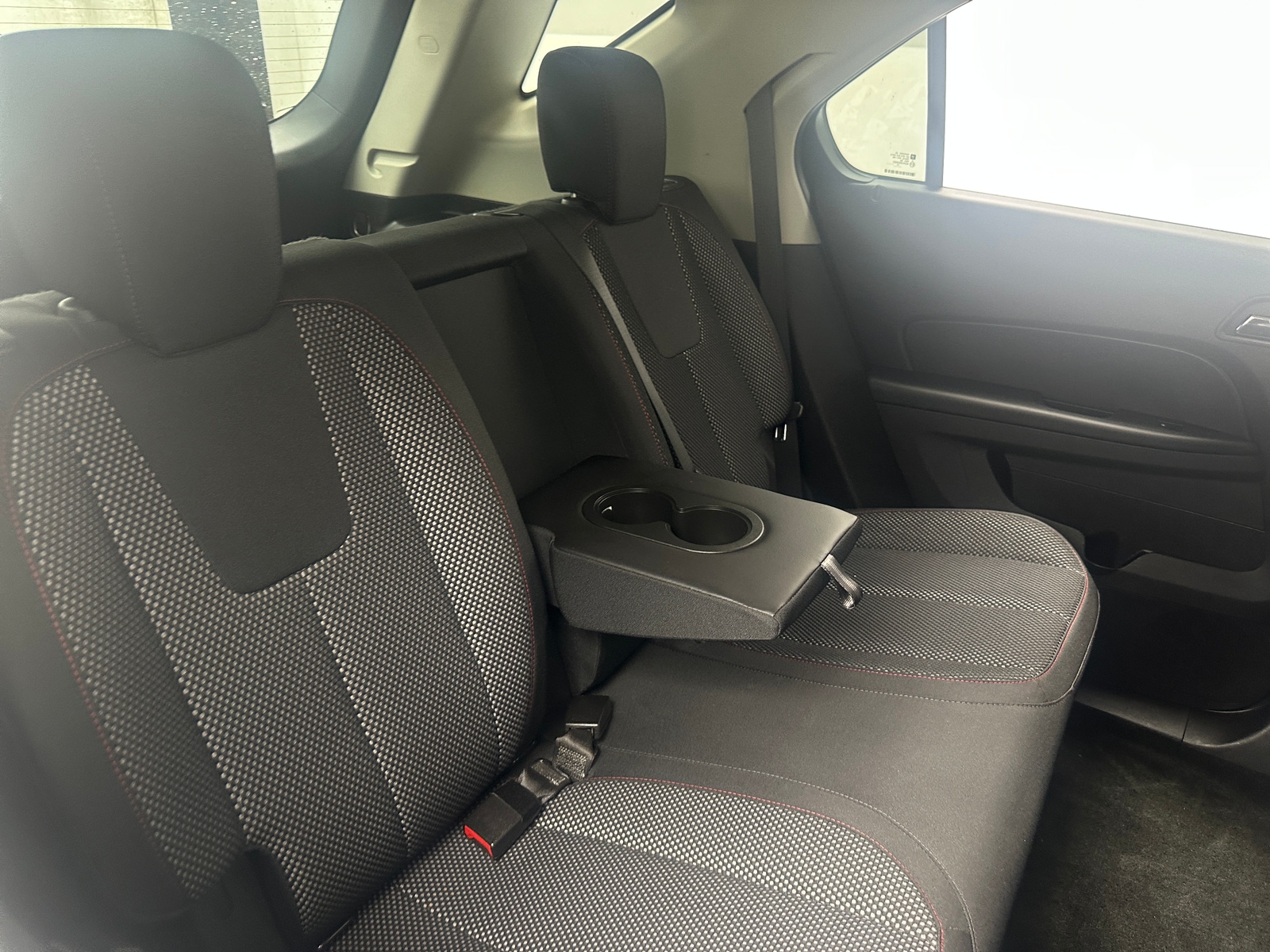 Thumbnail: 2015 Chevrolet Equinox - 6