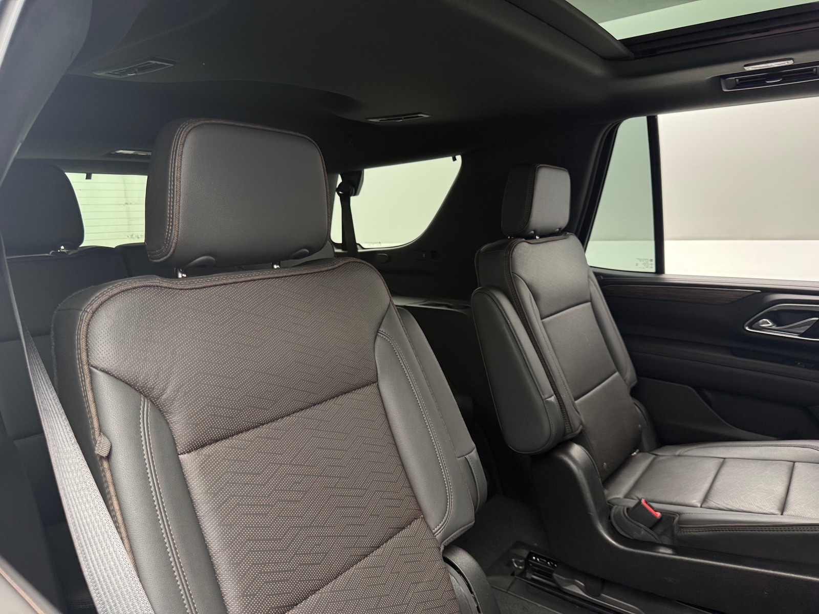 Thumbnail: 2021 Chevrolet Tahoe - 5