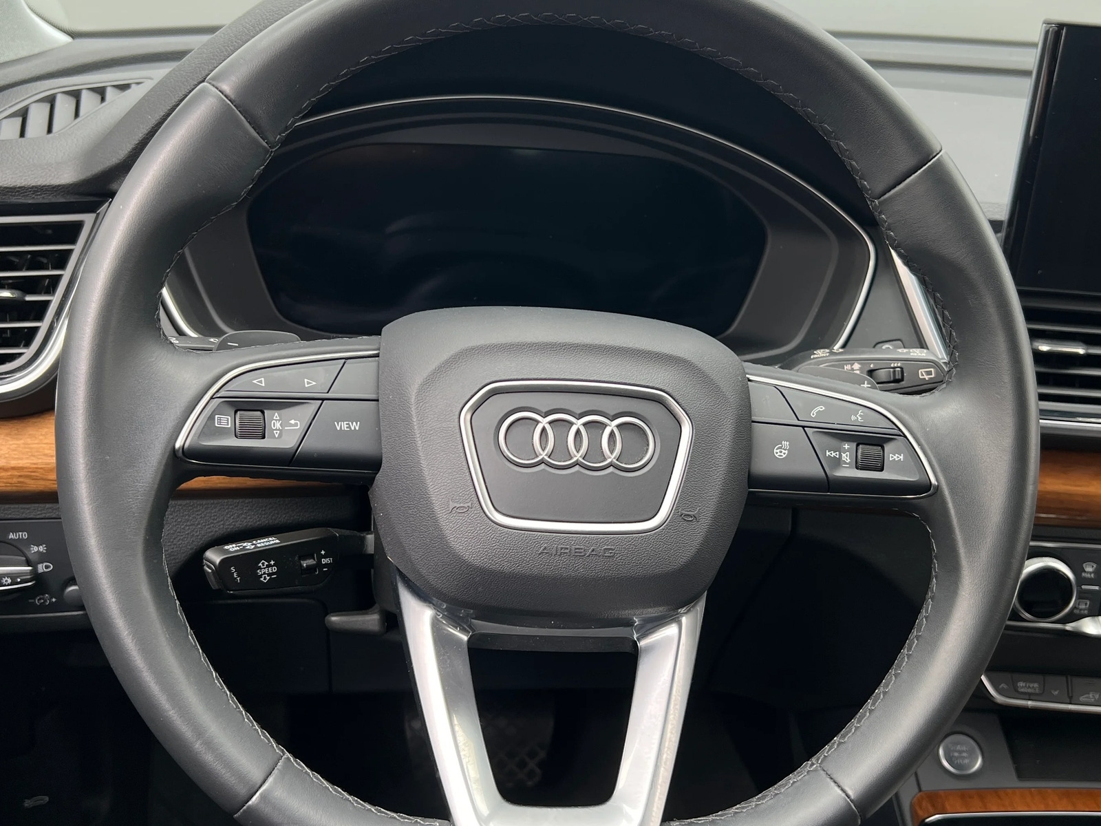 Thumbnail: 2024 Audi Q5 - 4