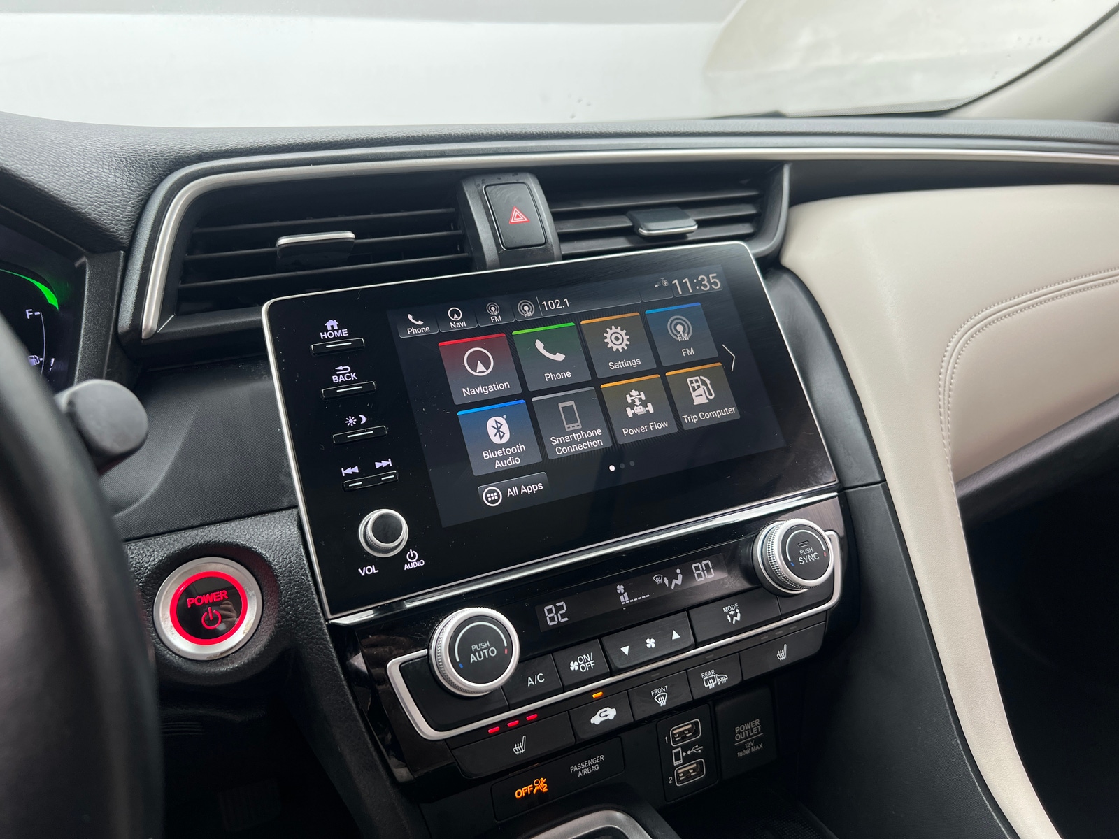 Thumbnail: 2019 Honda Insight - 3