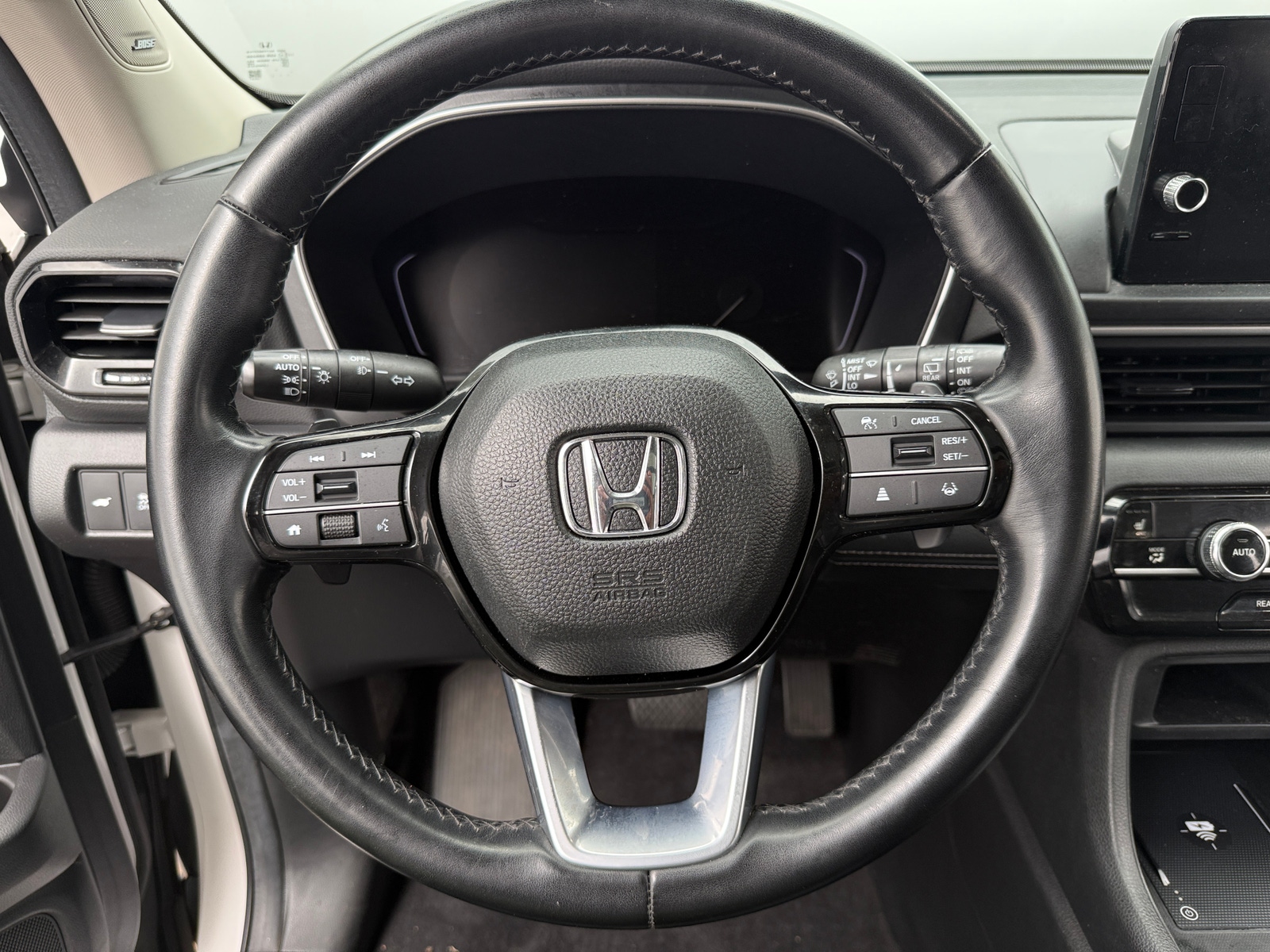 Thumbnail: 2024 Honda Pilot - 4