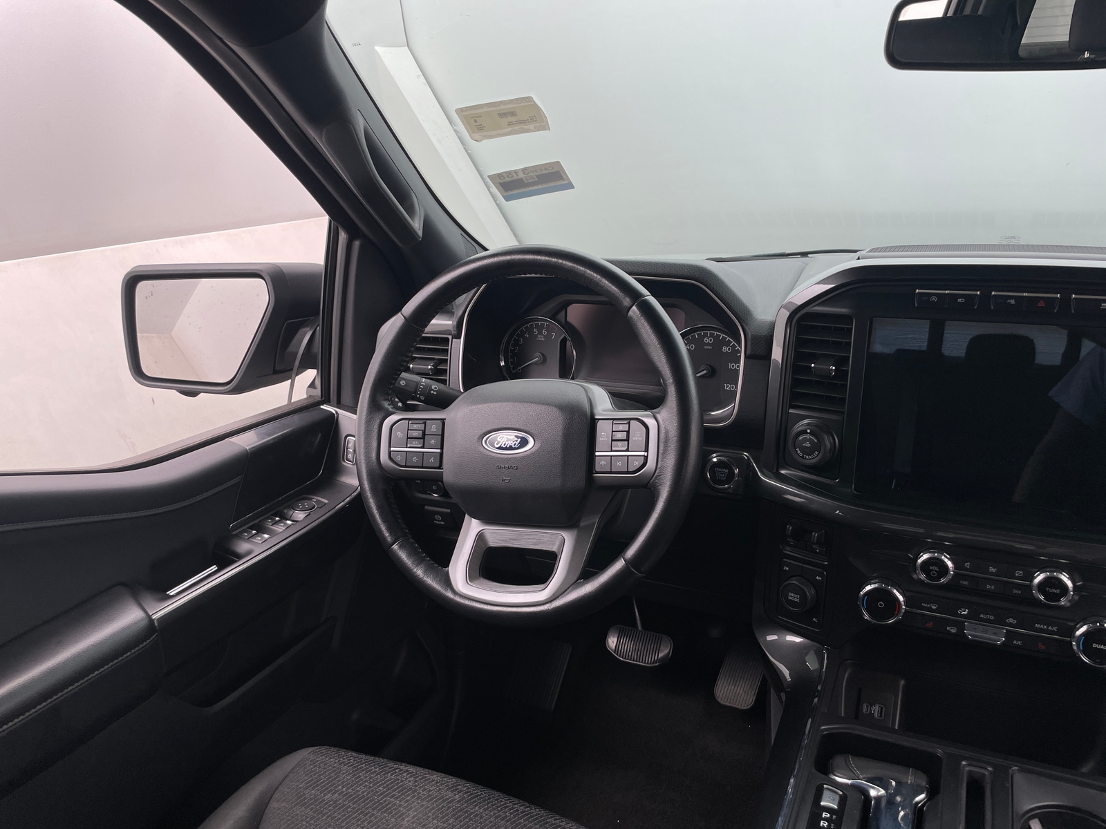 Thumbnail: 2022 Ford Econoline - 5