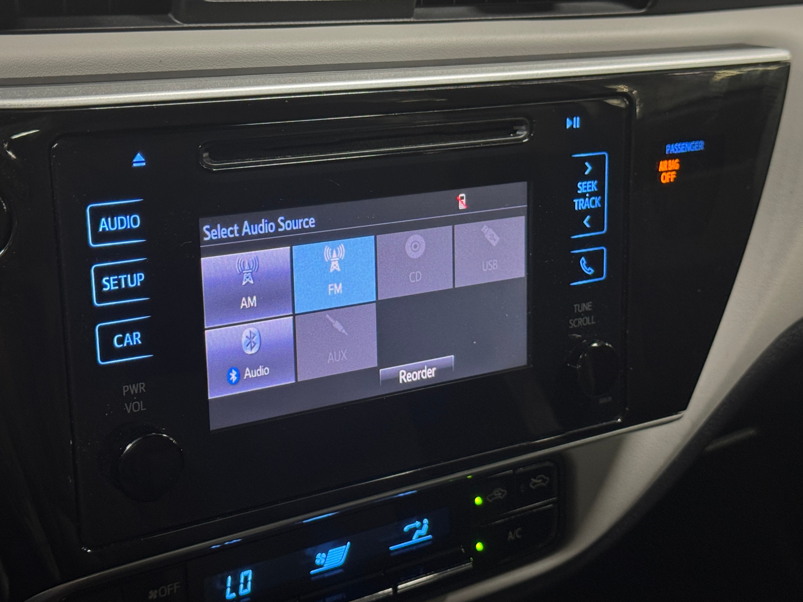 Thumbnail: 2018 Toyota Corolla - 4