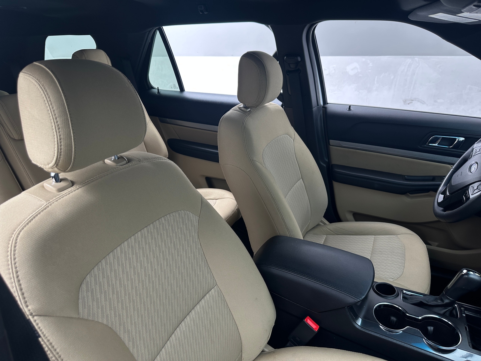 Thumbnail: 2016 Ford Explorer - 2