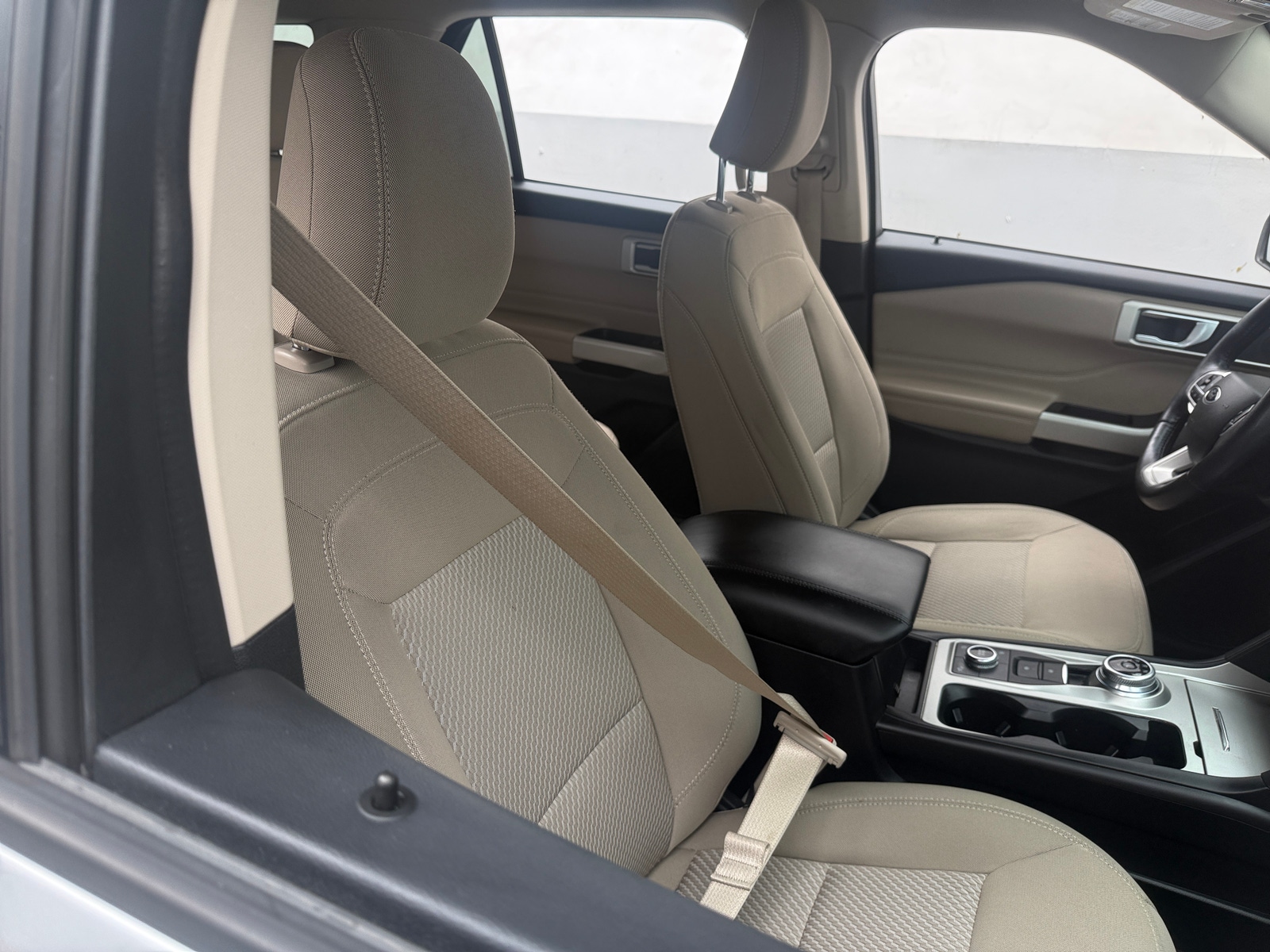 Thumbnail: 2022 Ford Explorer - 2
