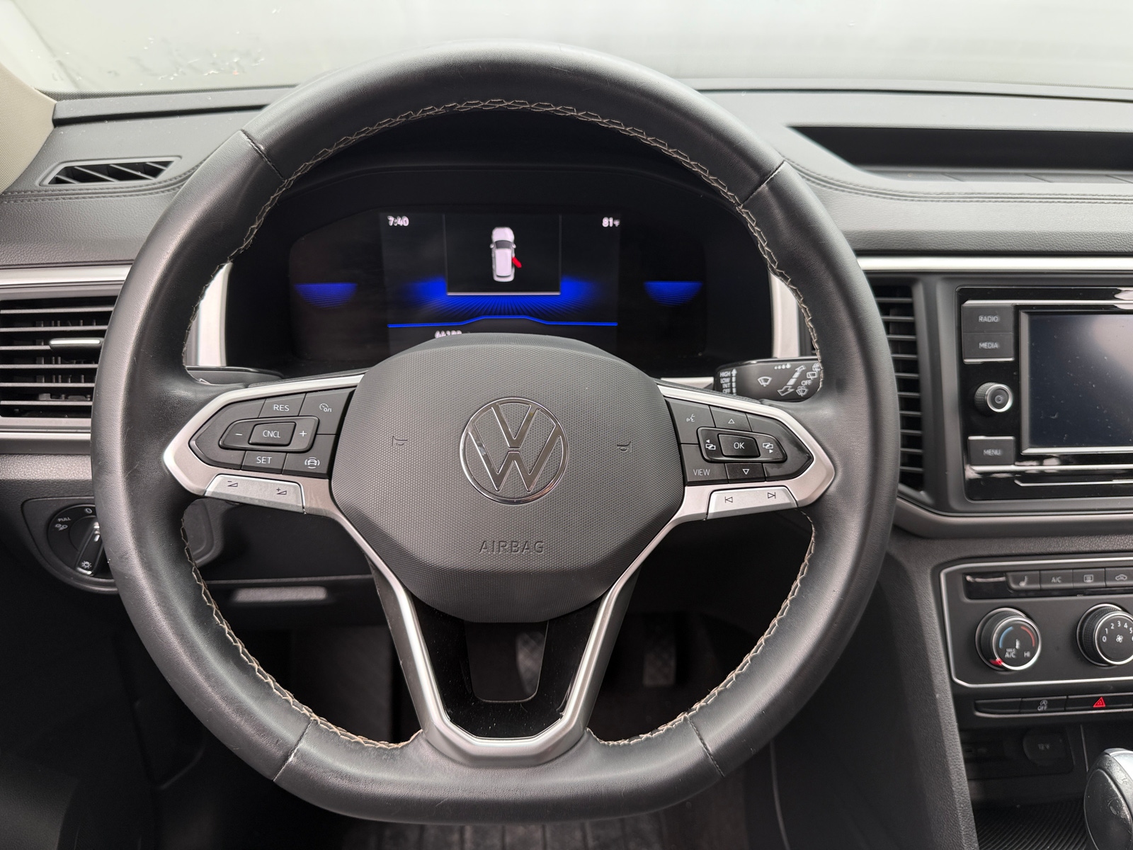 Thumbnail: 2023 Volkswagen Atlas - 5