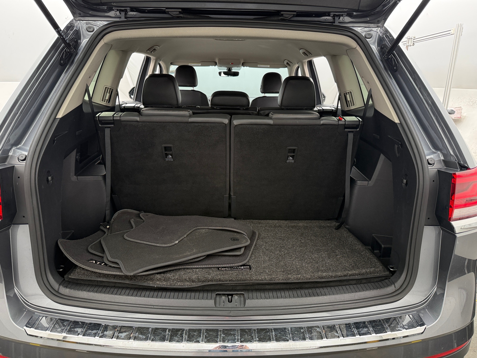 Thumbnail: 2023 Volkswagen Atlas - 7