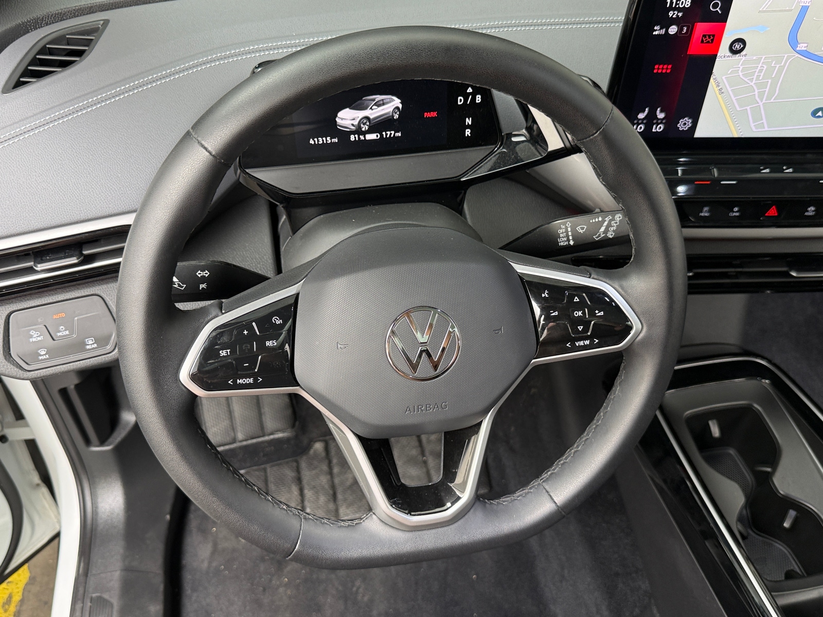 Thumbnail: 2023 Volkswagen ID.4 - 4
