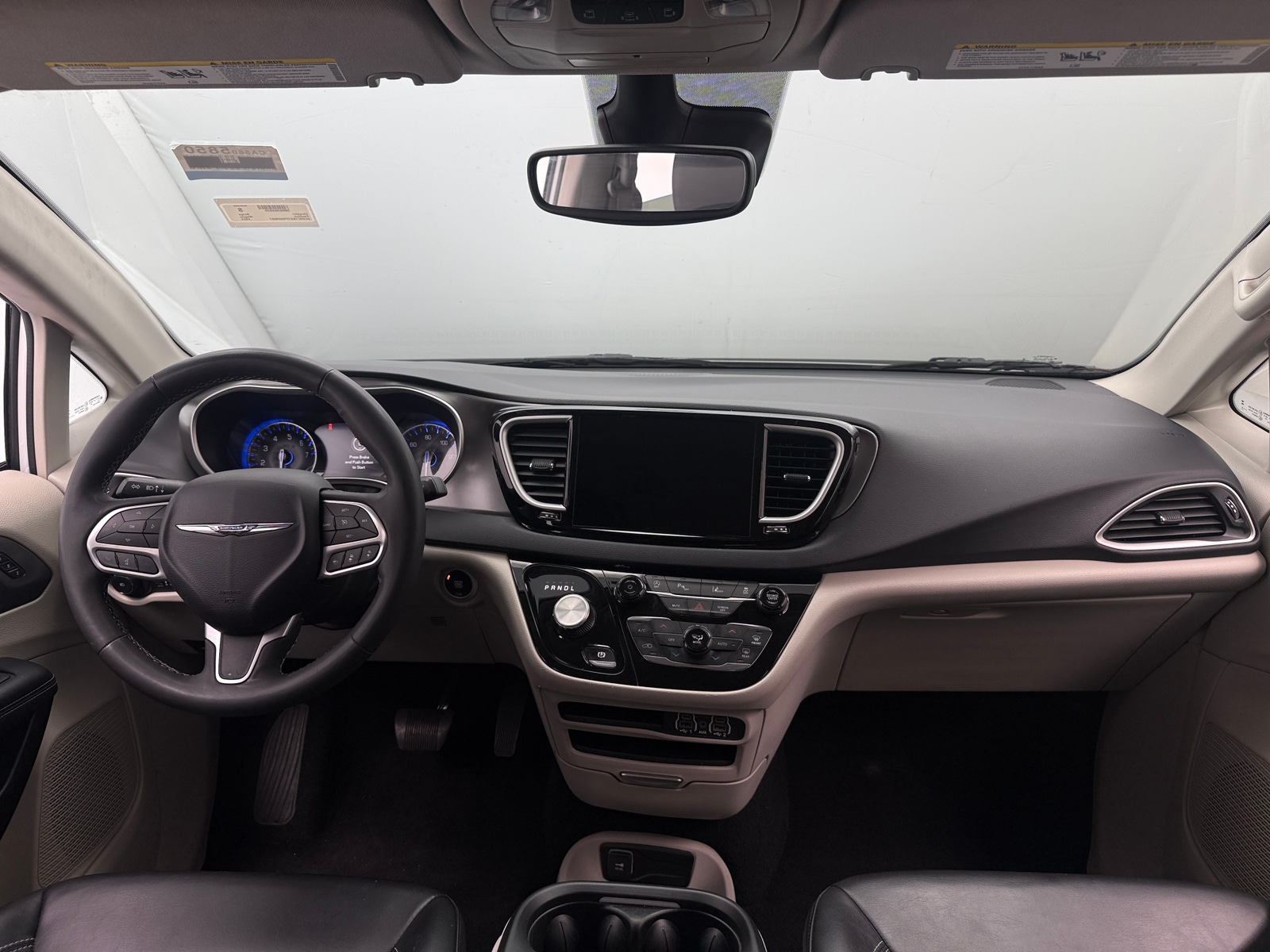 Thumbnail: 2023 Chrysler Pacifica - 2