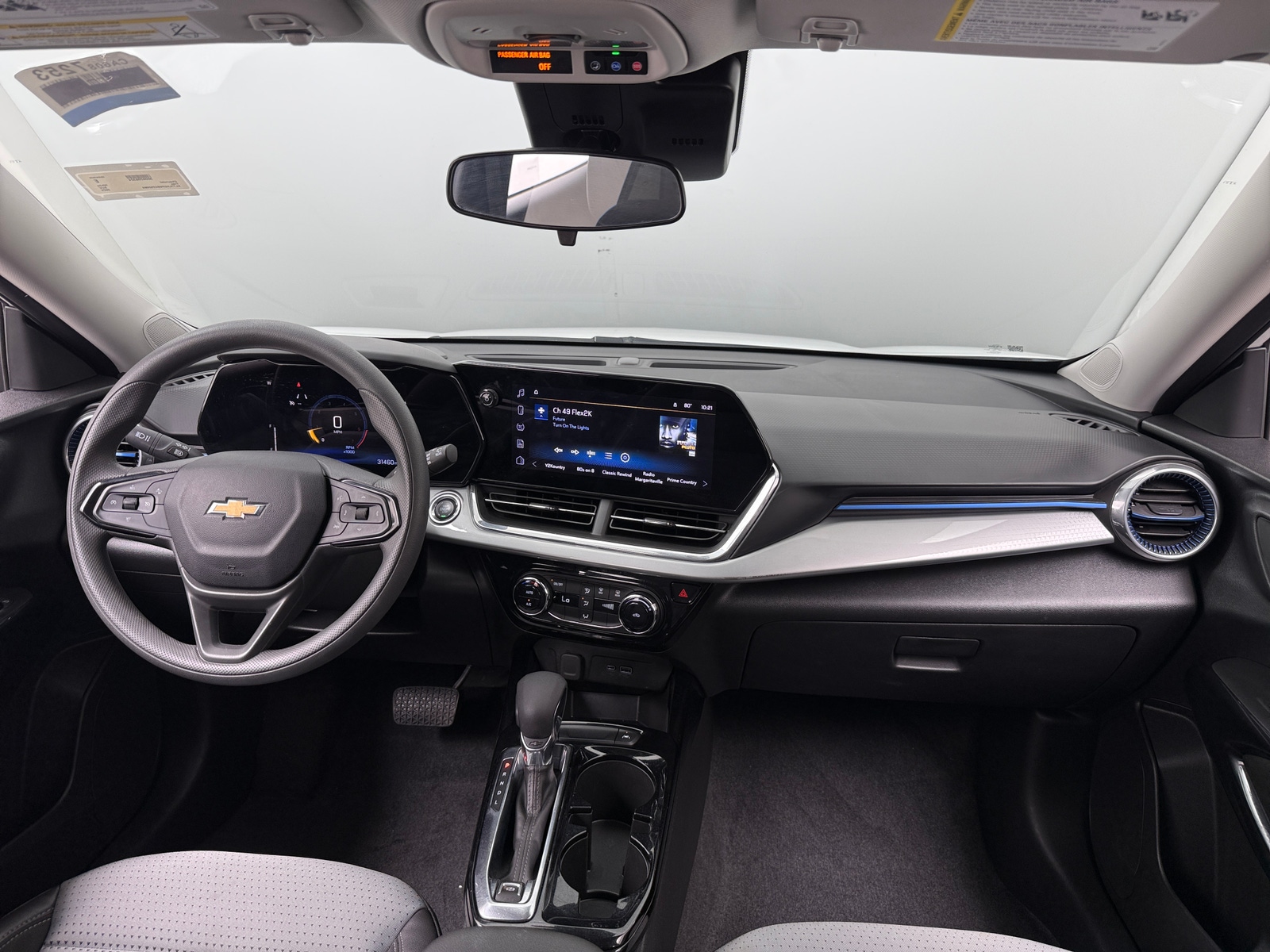 Thumbnail: 2025 Chevrolet Trax - 2