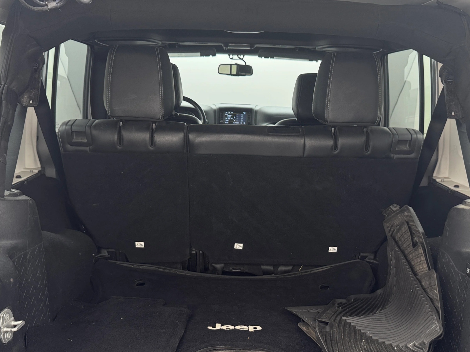 Thumbnail: 2016 Jeep Wrangler - 6