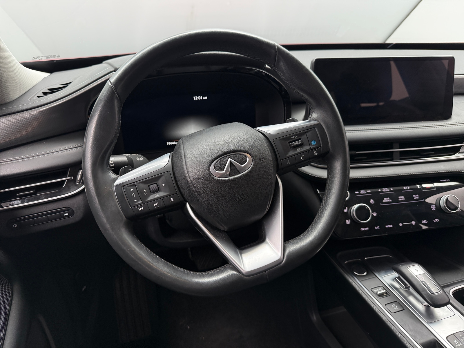 Thumbnail: 2023 INFINITI QX60 - 4