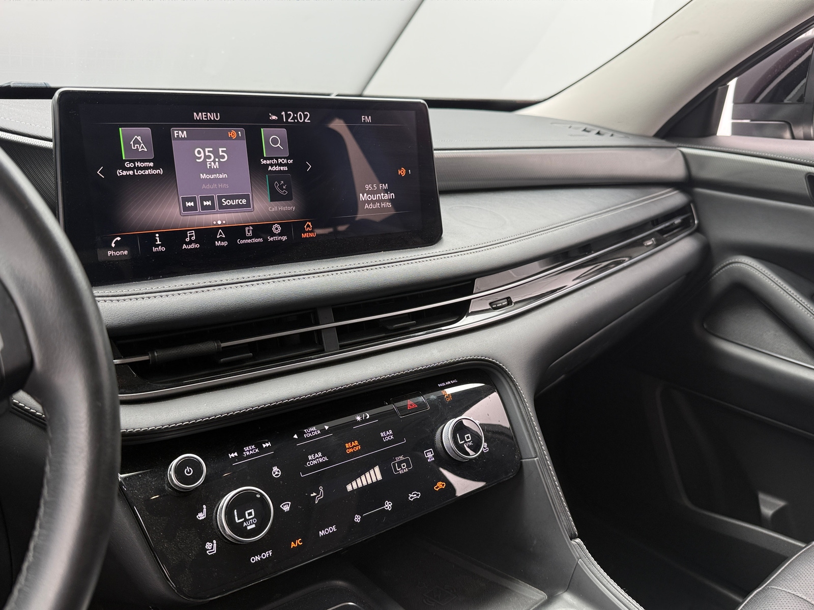 Thumbnail: 2023 INFINITI QX60 - 3
