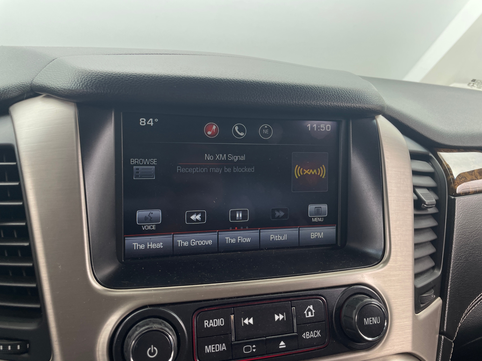 Thumbnail: 2015 GMC Yukon - 3