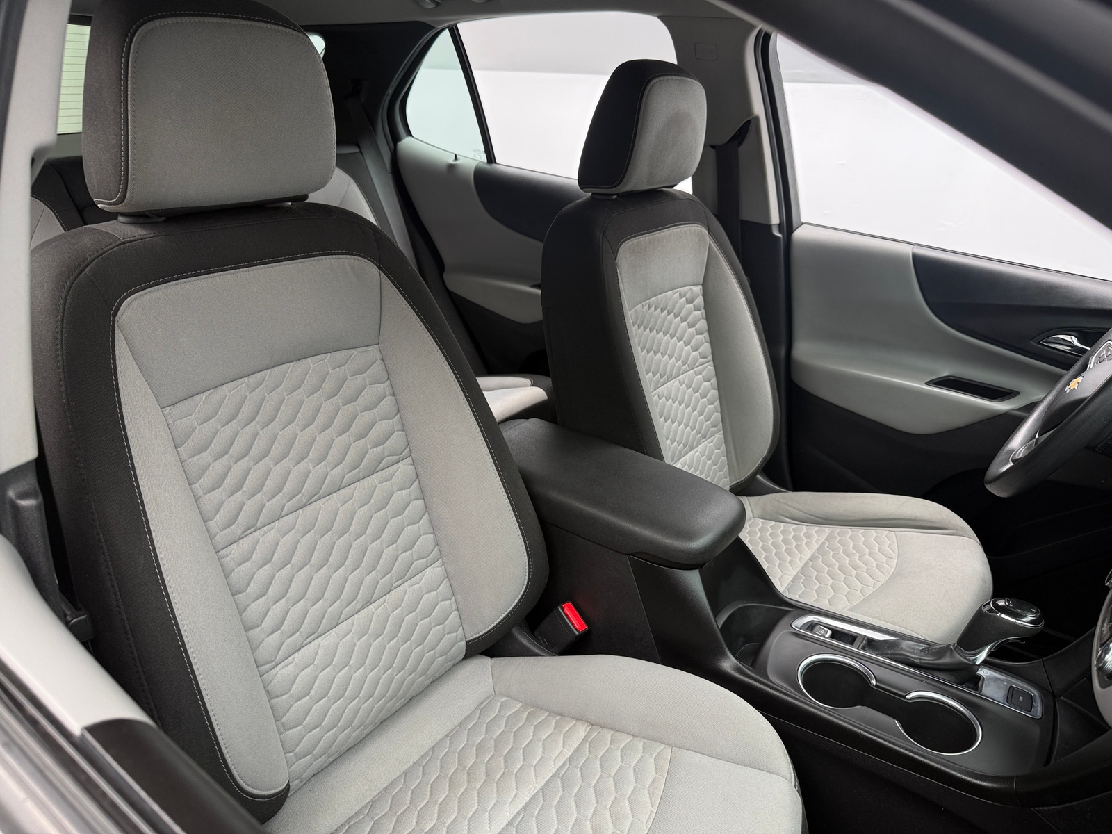 Thumbnail: 2018 Chevrolet Equinox - 2
