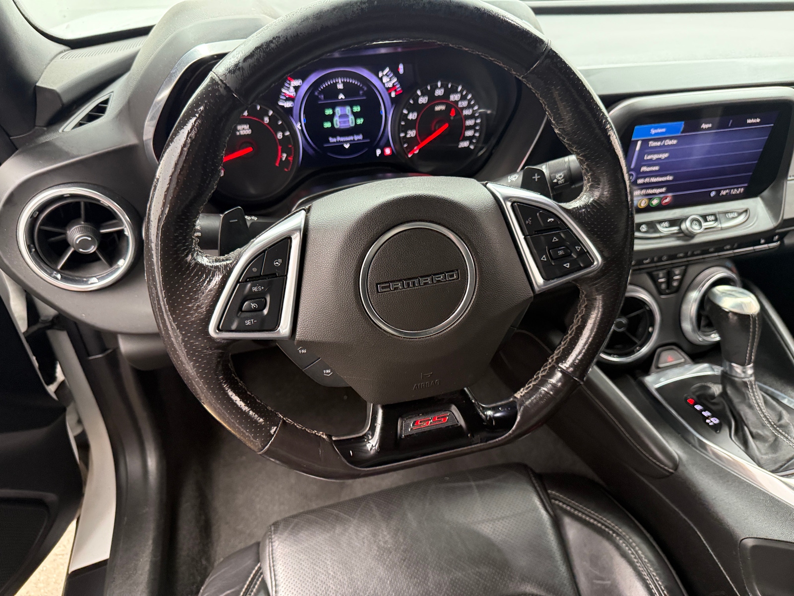 Thumbnail: 2019 Chevrolet Camaro - 3