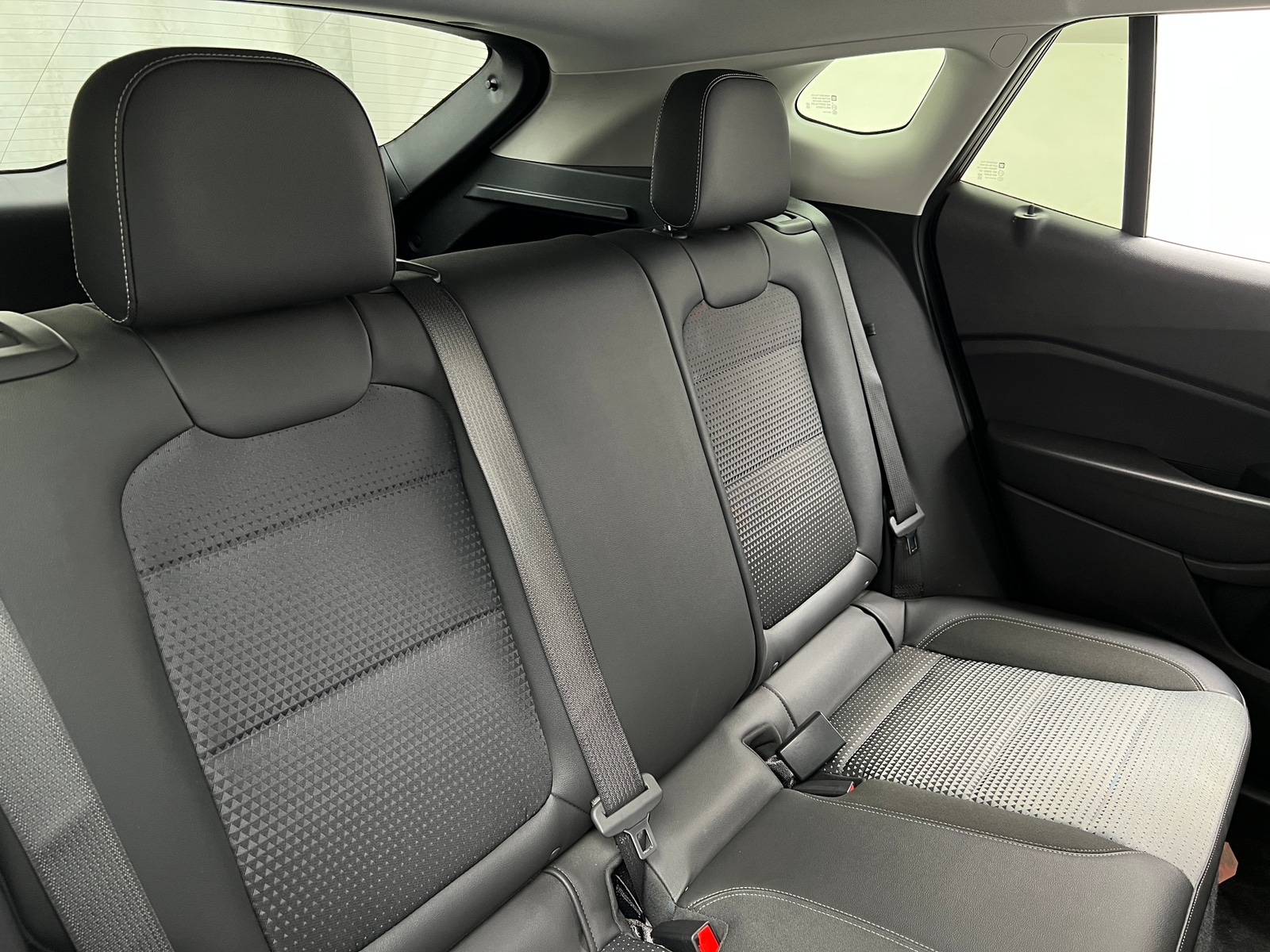 Thumbnail: 2025 Chevrolet Trax - 5
