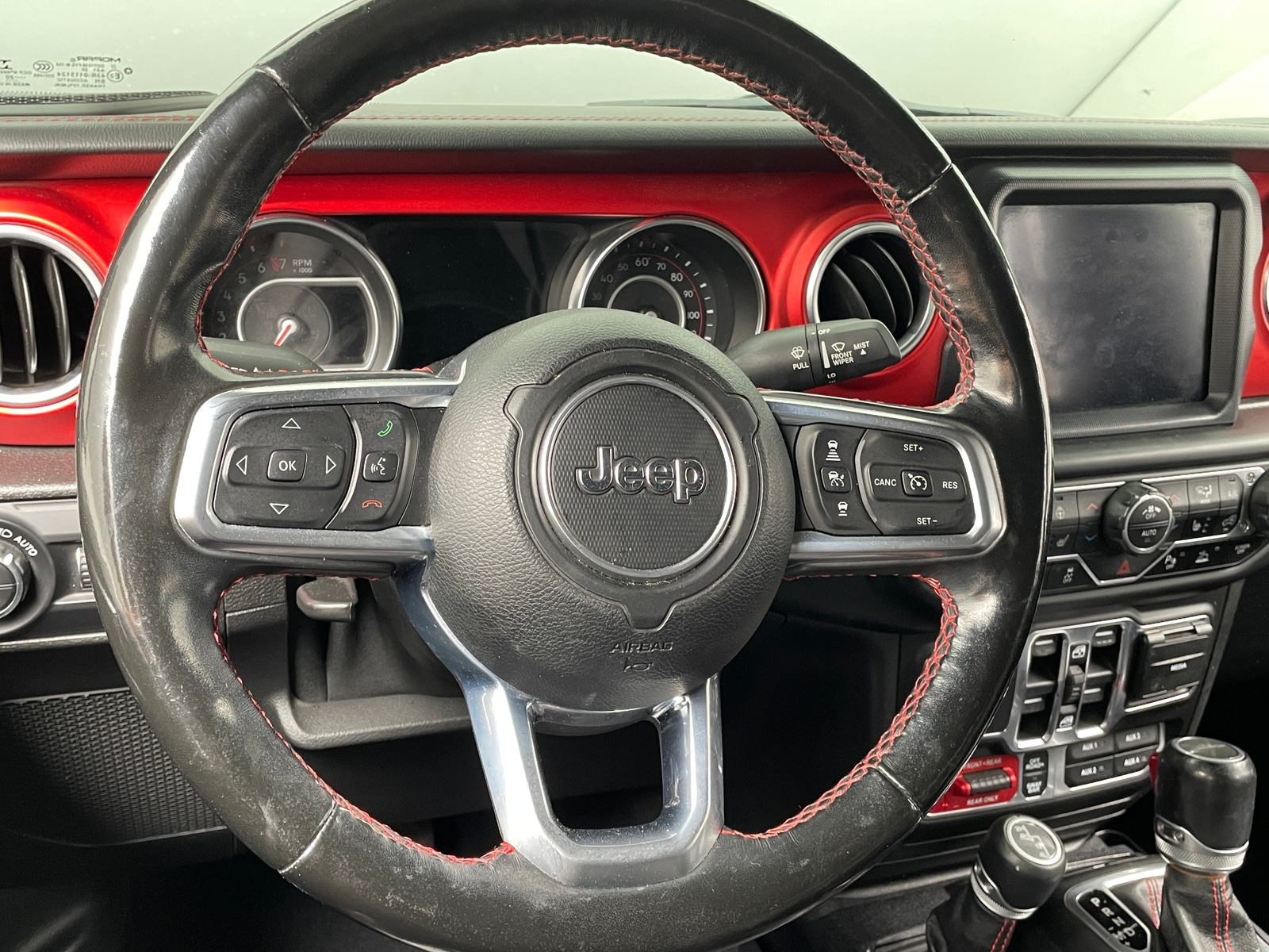 Thumbnail: 2020 Jeep Gladiator - 4