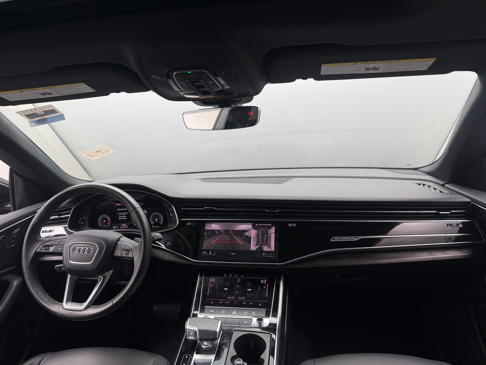 Thumbnail: 2023 Audi Q8 - 2