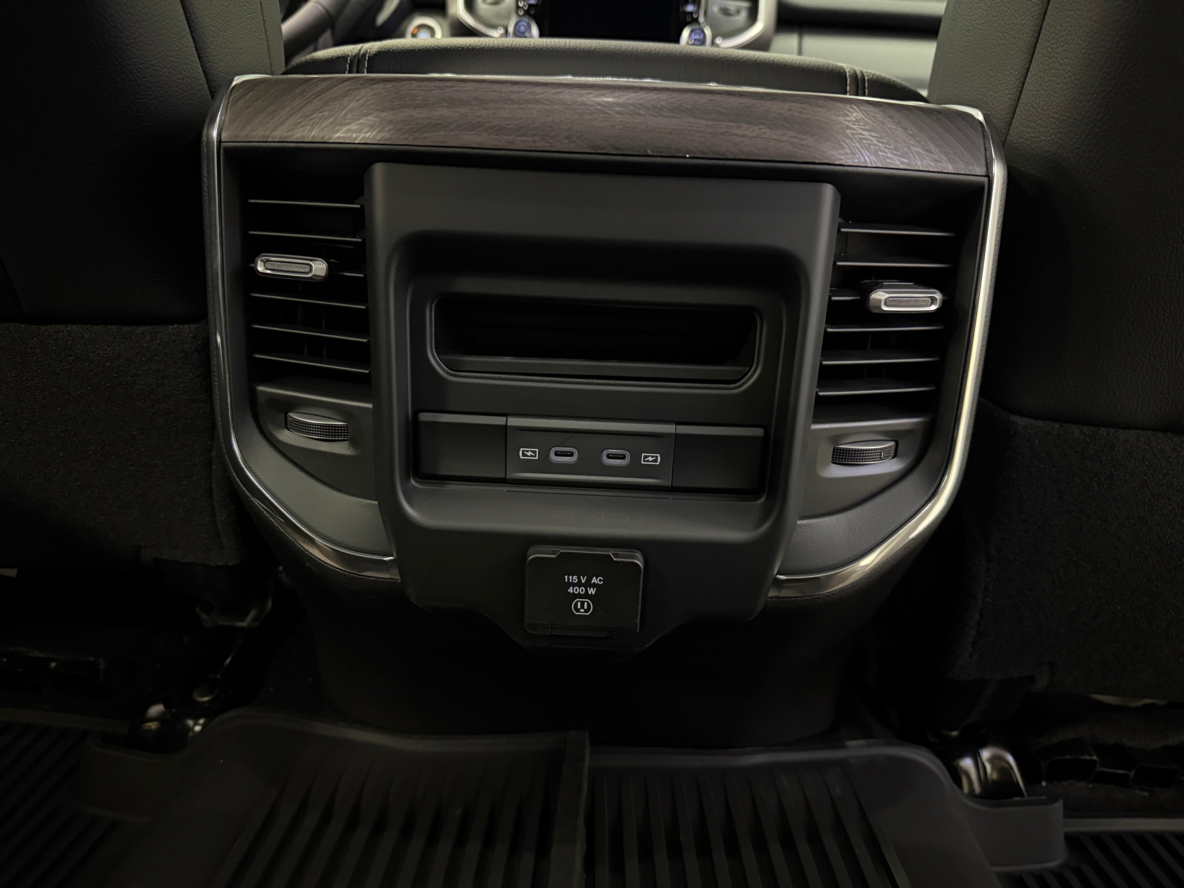 2026 RAM 2500 Laramie - Photo 4