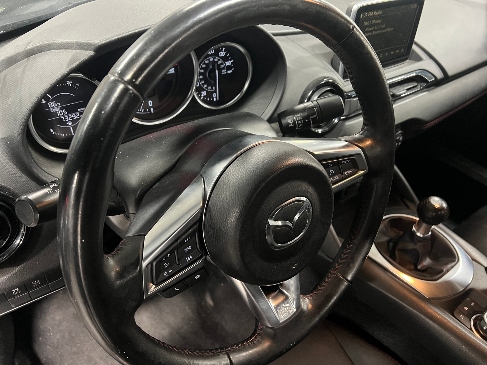 Thumbnail: 2016 Mazda MX-5 Miata - 5