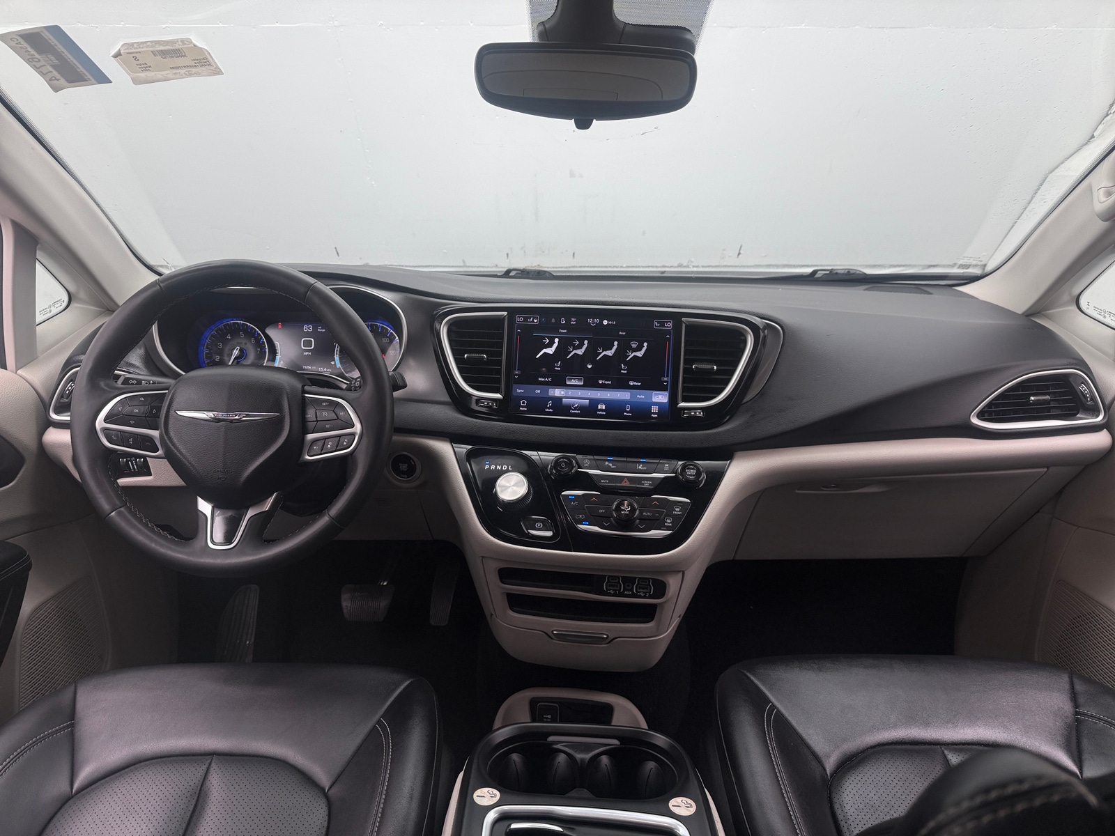 Thumbnail: 2024 Chrysler Pacifica - 2