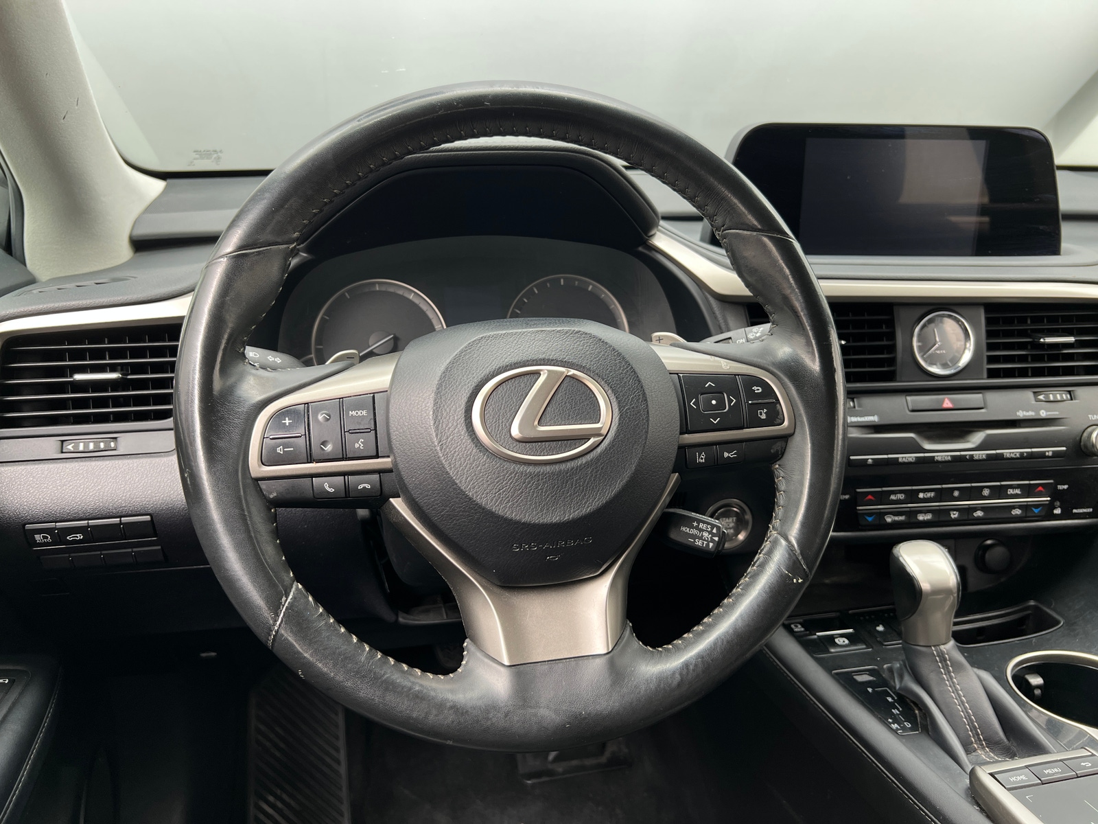 Thumbnail: 2022 Lexus RX - 4
