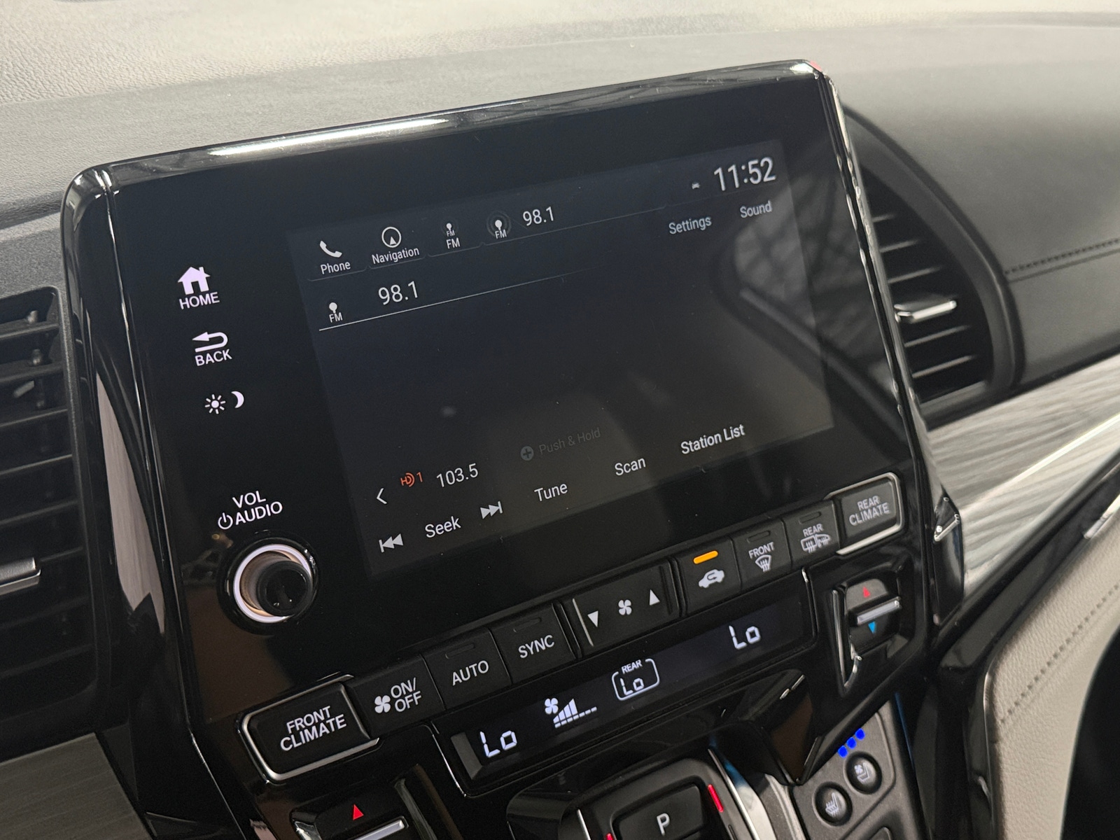 Thumbnail: 2024 Honda Odyssey - 3