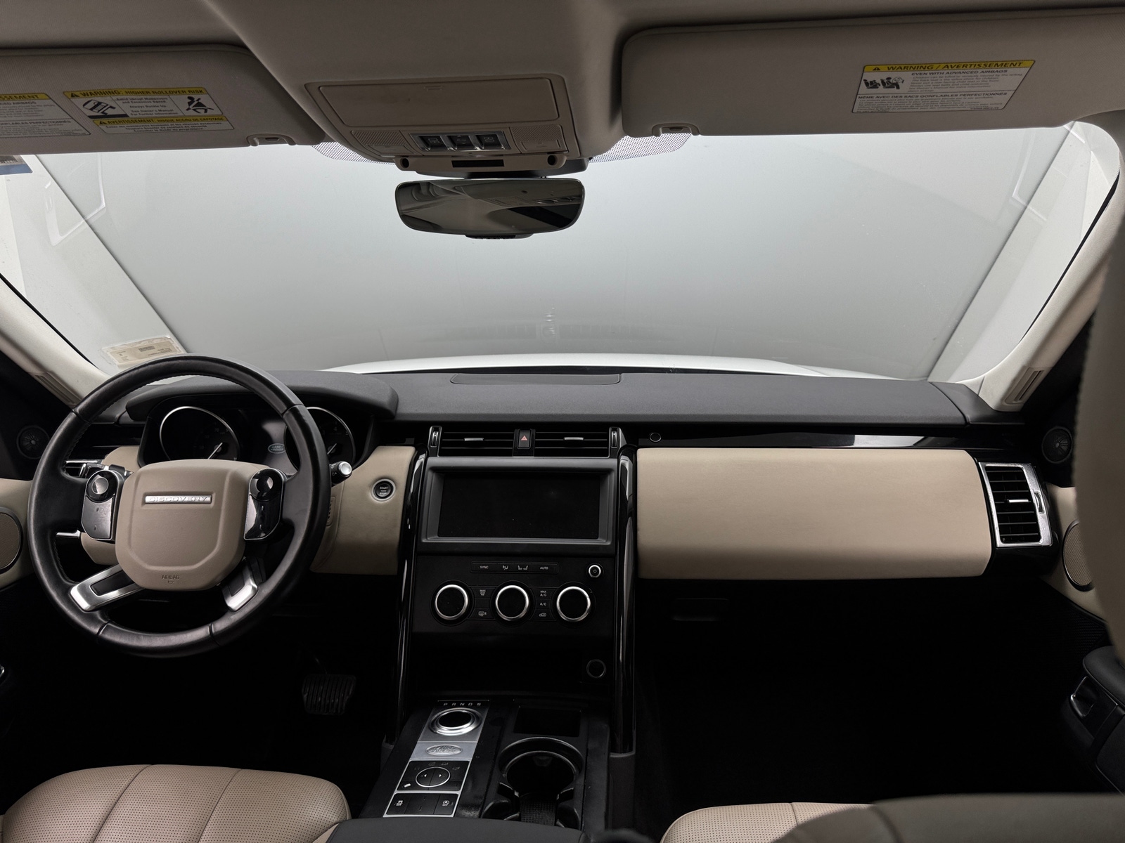 Thumbnail: 2020 Land Rover Discovery - 2