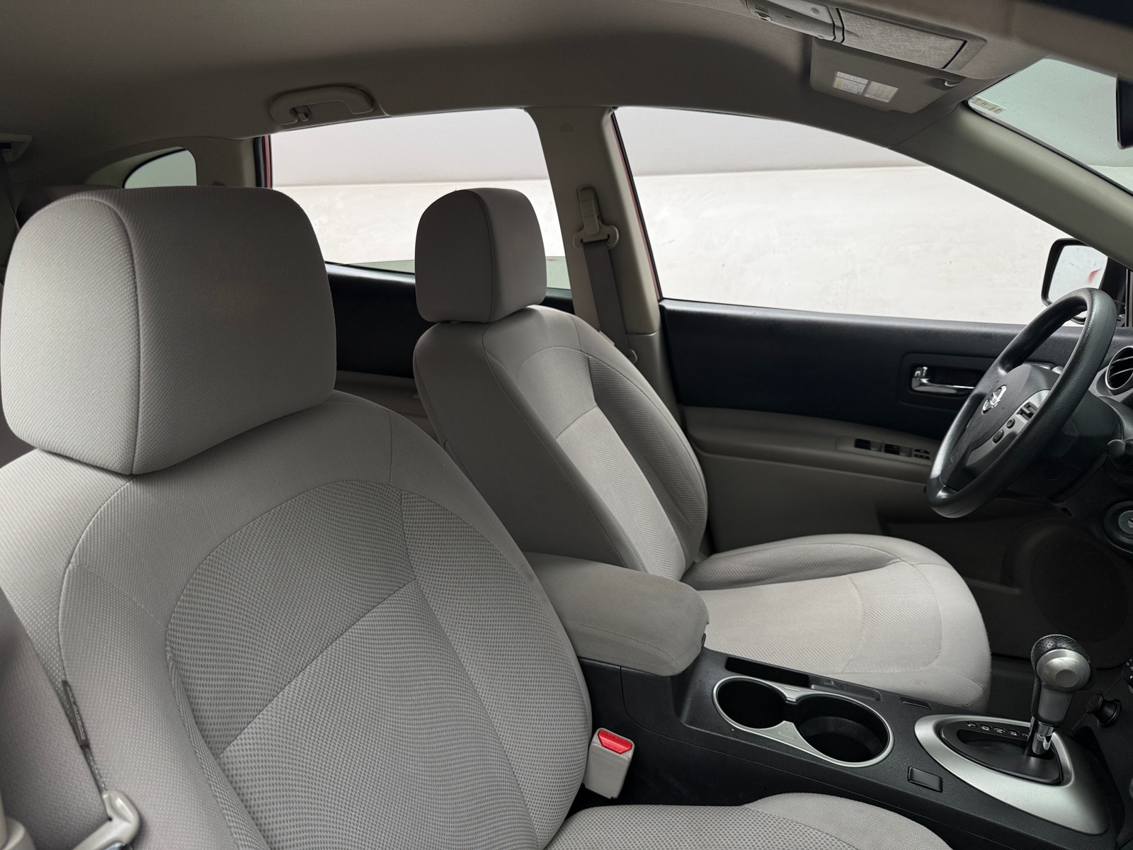 Thumbnail: 2015 Nissan Rogue - 2