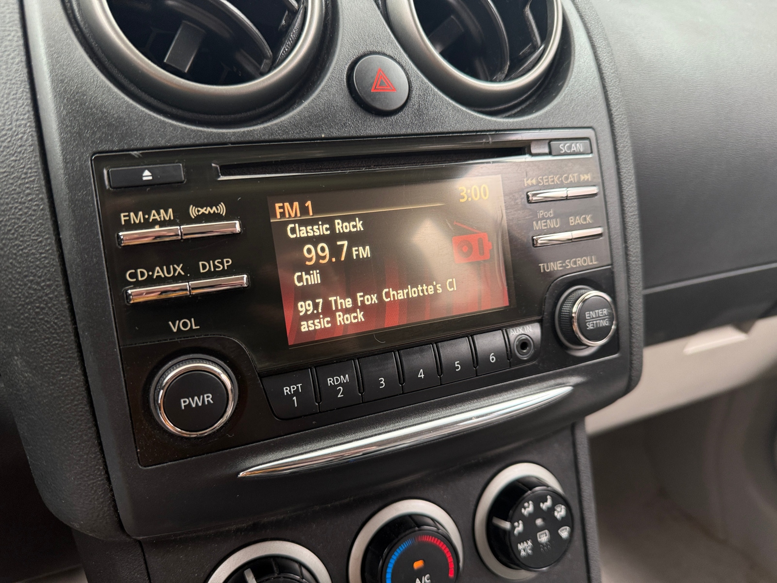 Thumbnail: 2015 Nissan Rogue - 4
