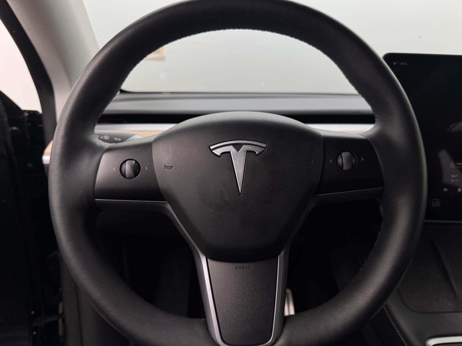 Thumbnail: 2023 Tesla Model Y - 4